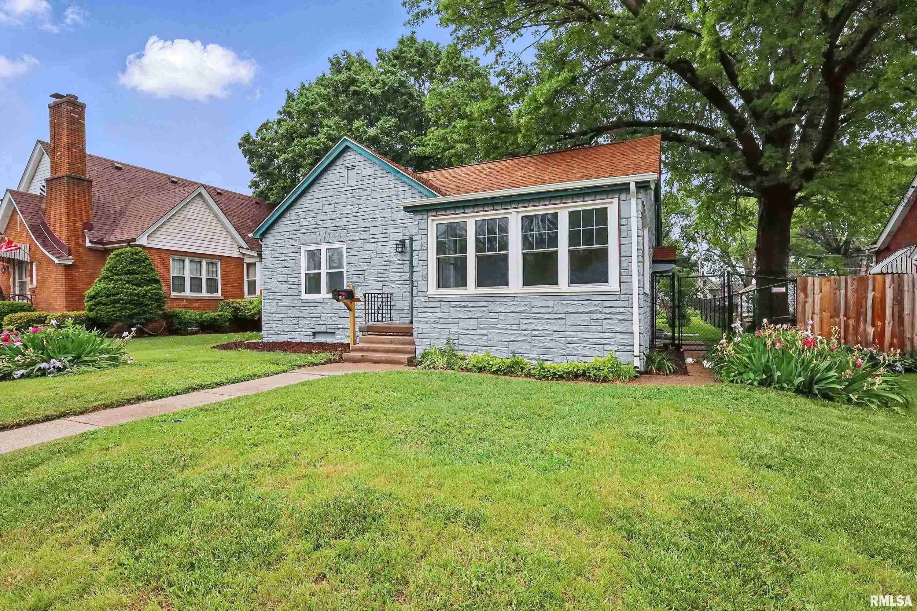 1532 W High Street, Davenport, Iowa image 3