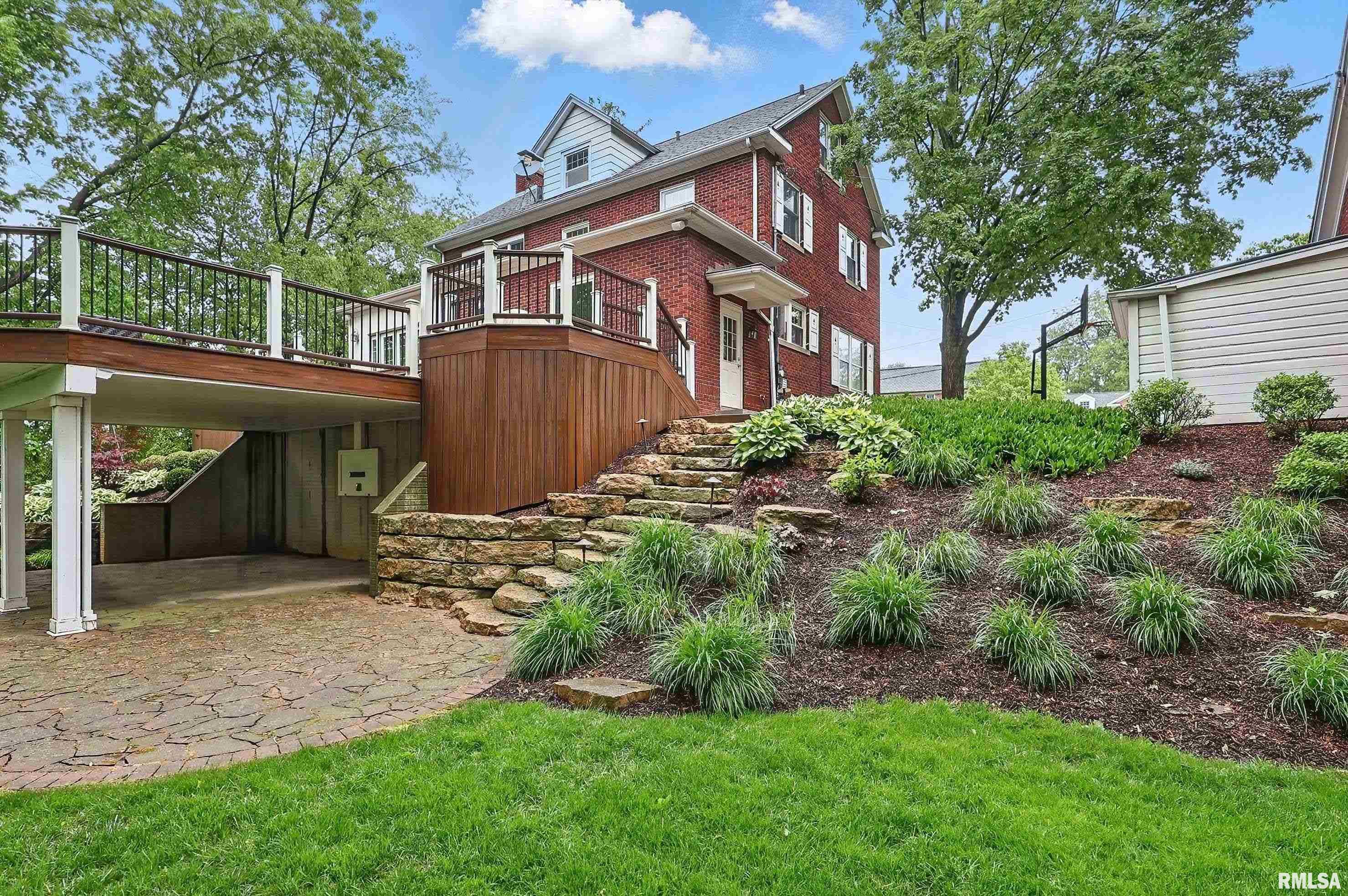 923 22nd Street, Moline, Illinois image 3