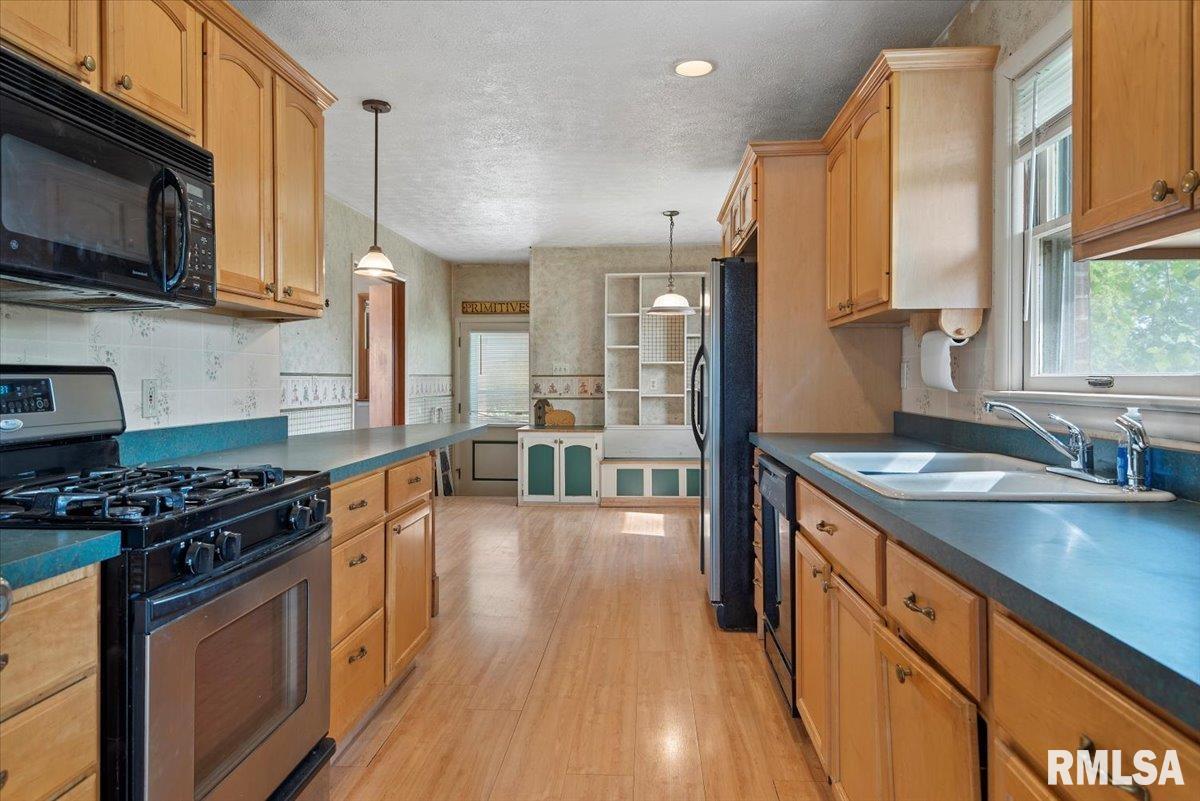 716 S Clay Street, Taylorville, Illinois image 15