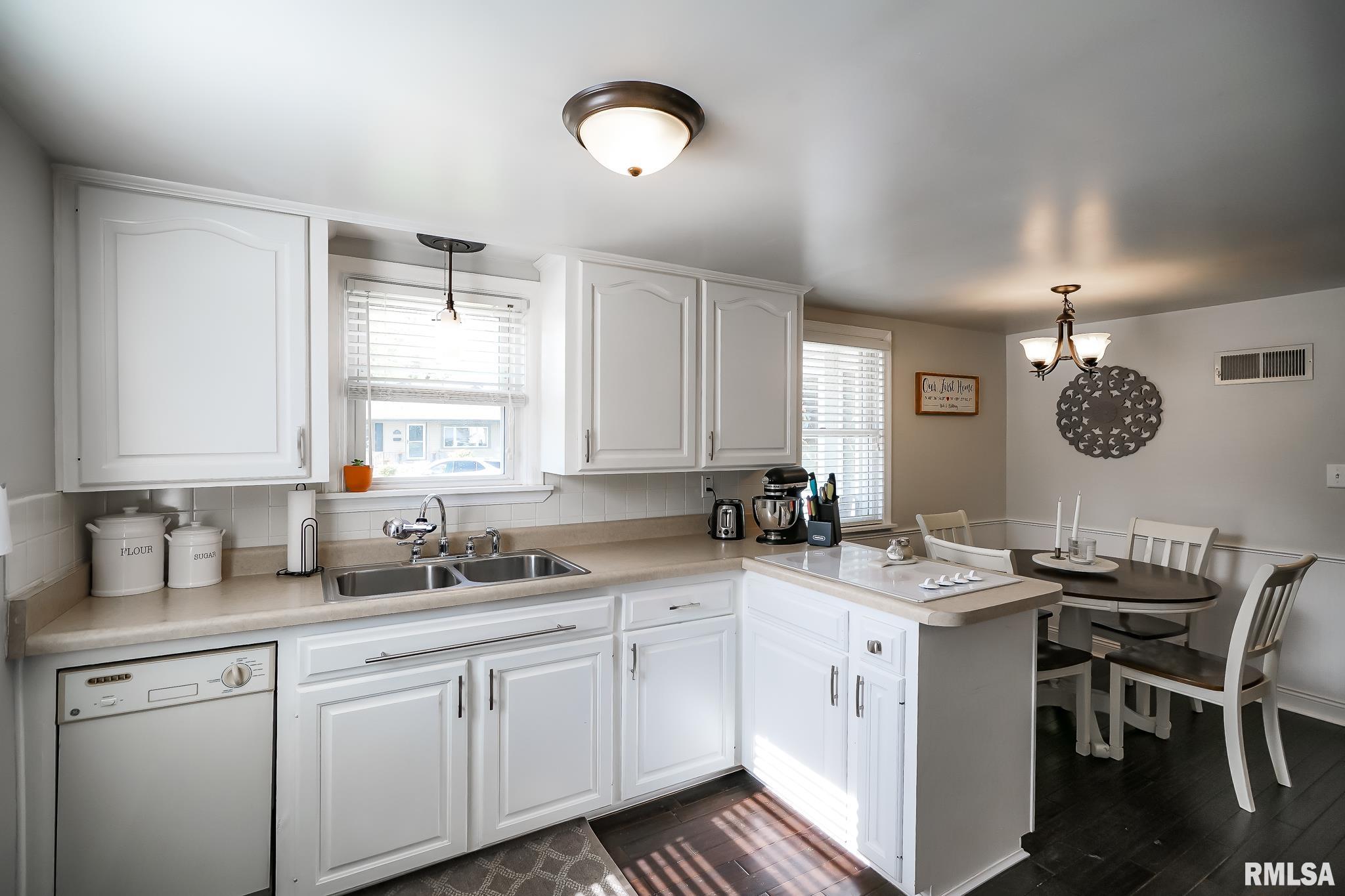 604 E Tyler Street, Morton, Illinois image 11