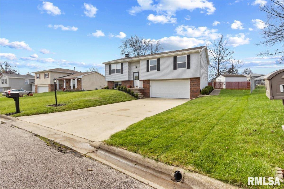 139 Justice Drive, East Peoria, Illinois image 3
