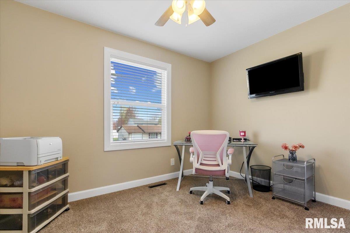 139 Justice Drive, East Peoria, Illinois image 24
