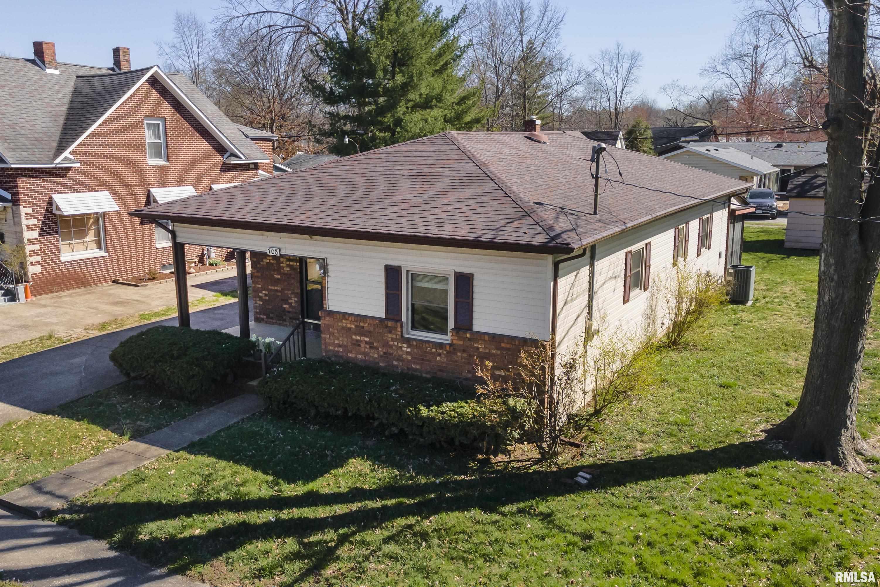 708 E Oak Street, West Frankfort, Illinois image 3