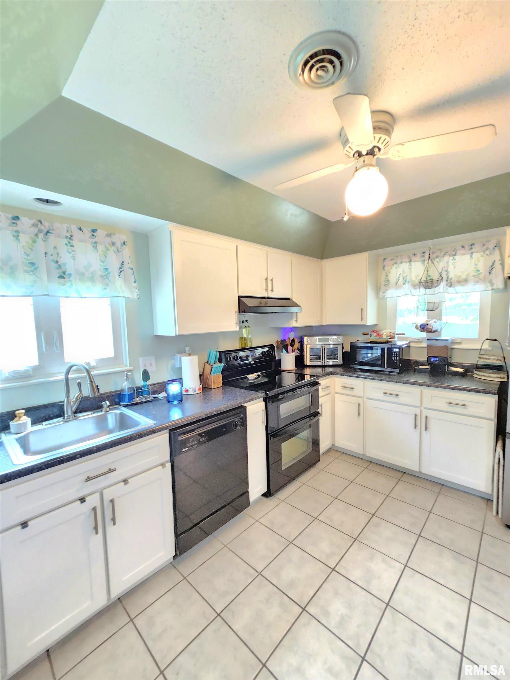 1144 S Morningside Drive, Carbondale, Illinois image 5