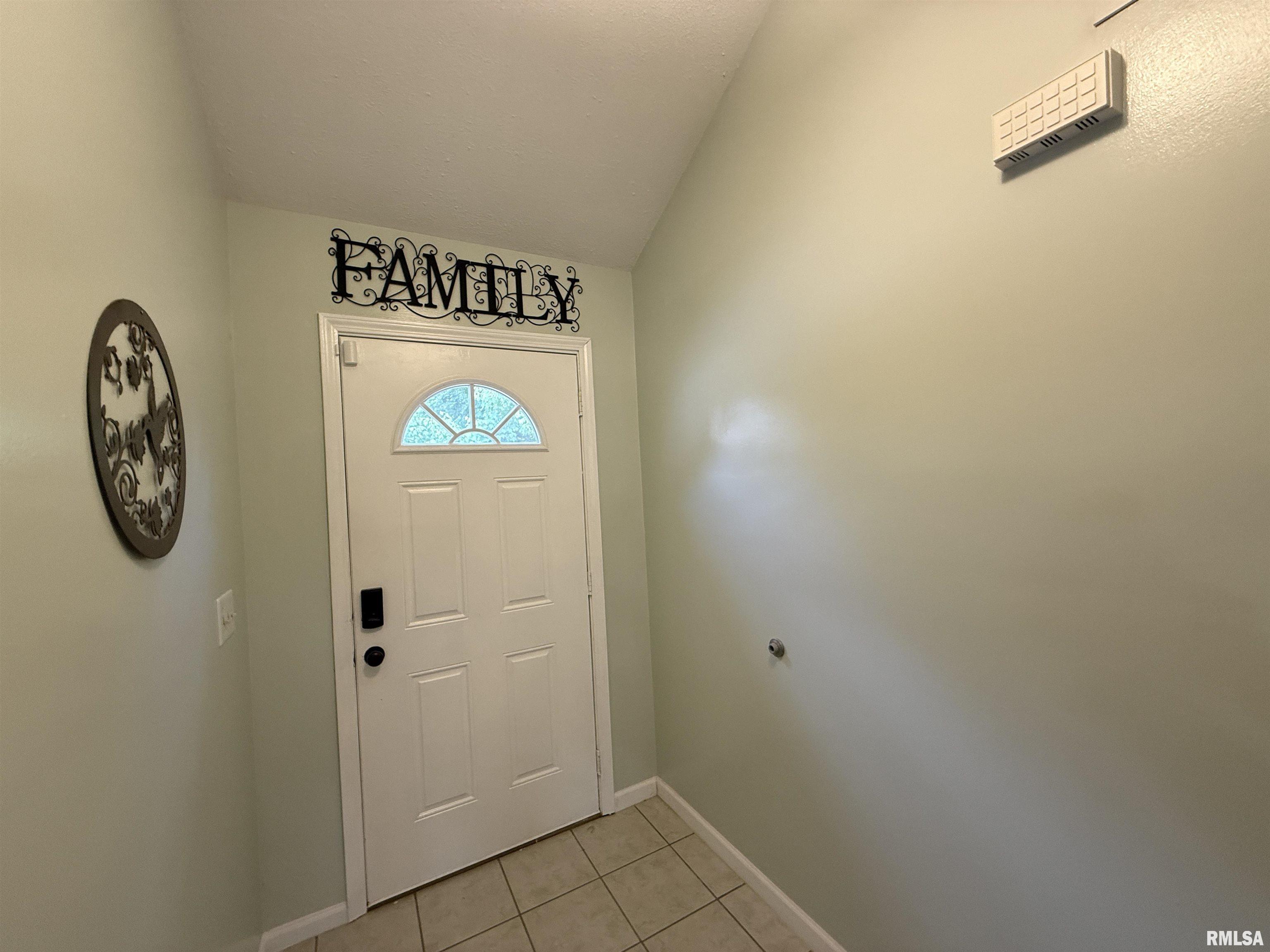 1144 S Morningside Drive, Carbondale, Illinois image 11