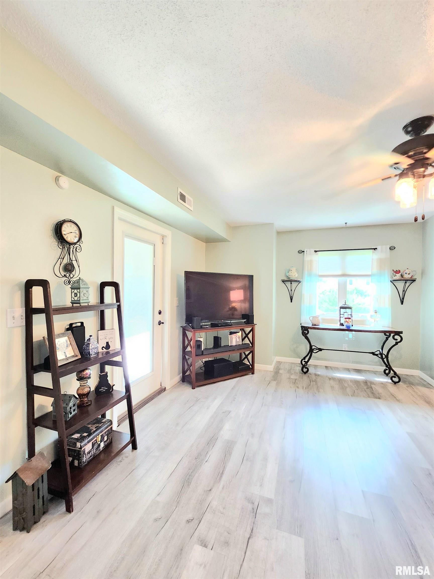 1144 S Morningside Drive, Carbondale, Illinois image 12