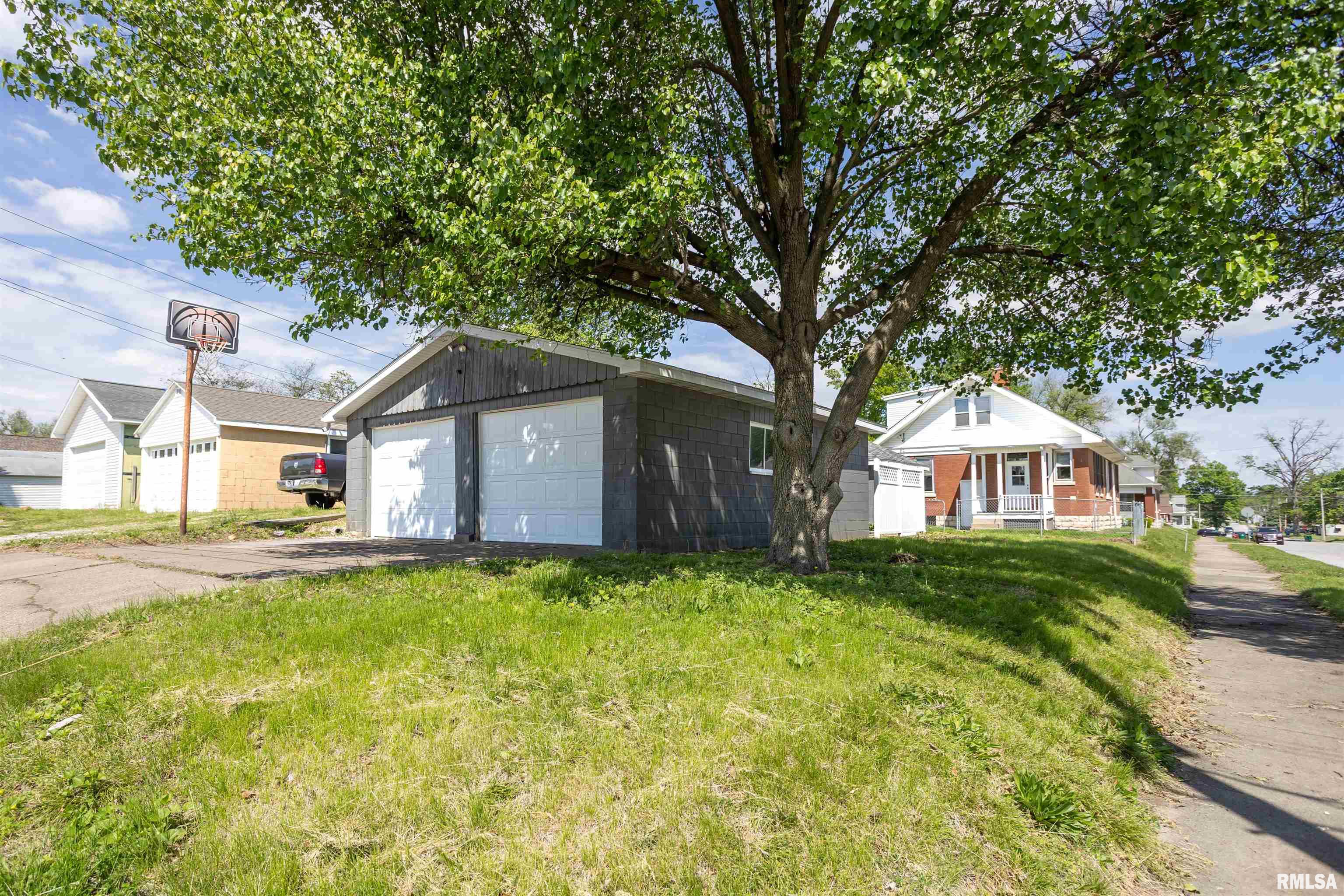 744 S 15th Street, Quincy, Illinois image 44
