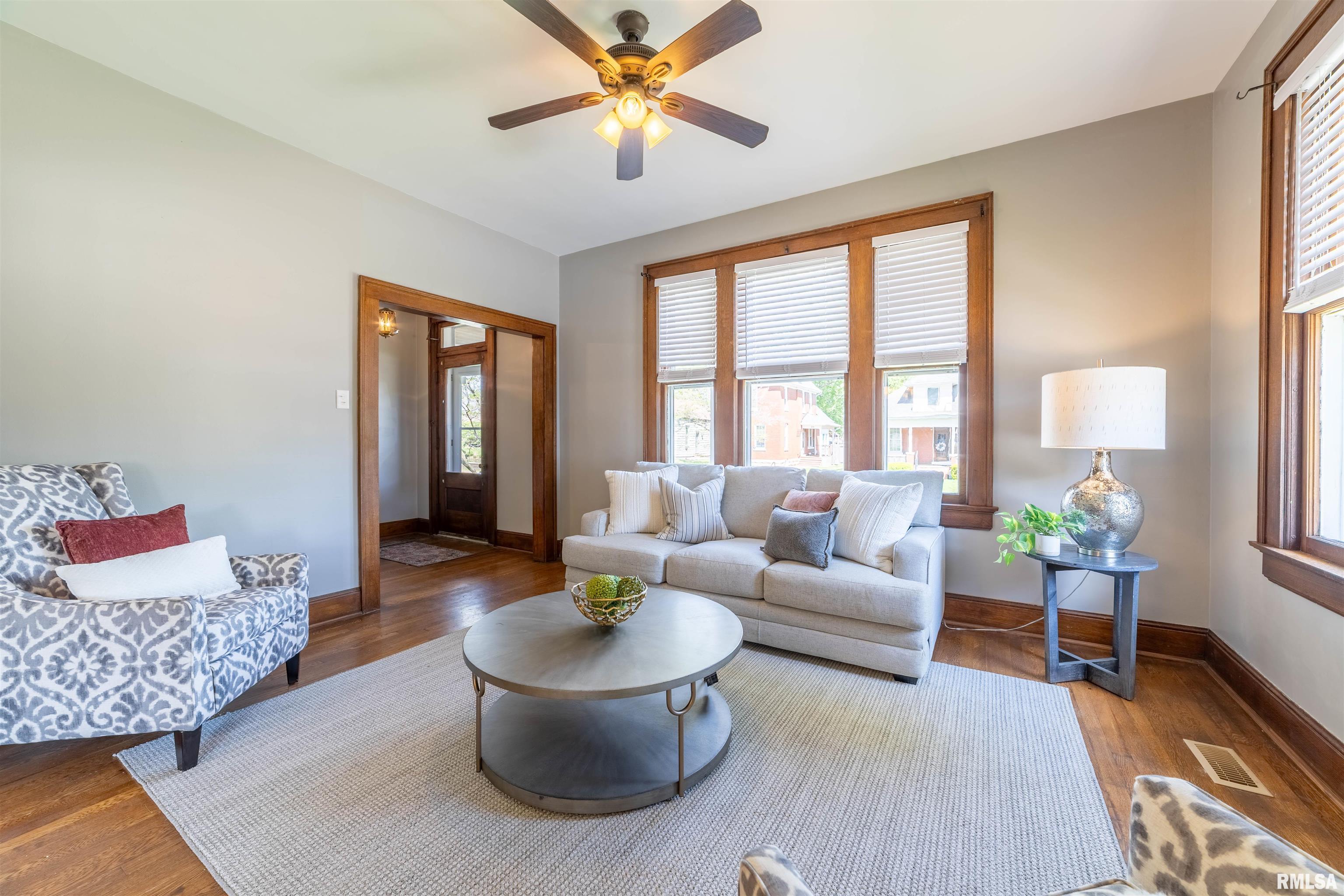 744 S 15th Street, Quincy, Illinois image 5