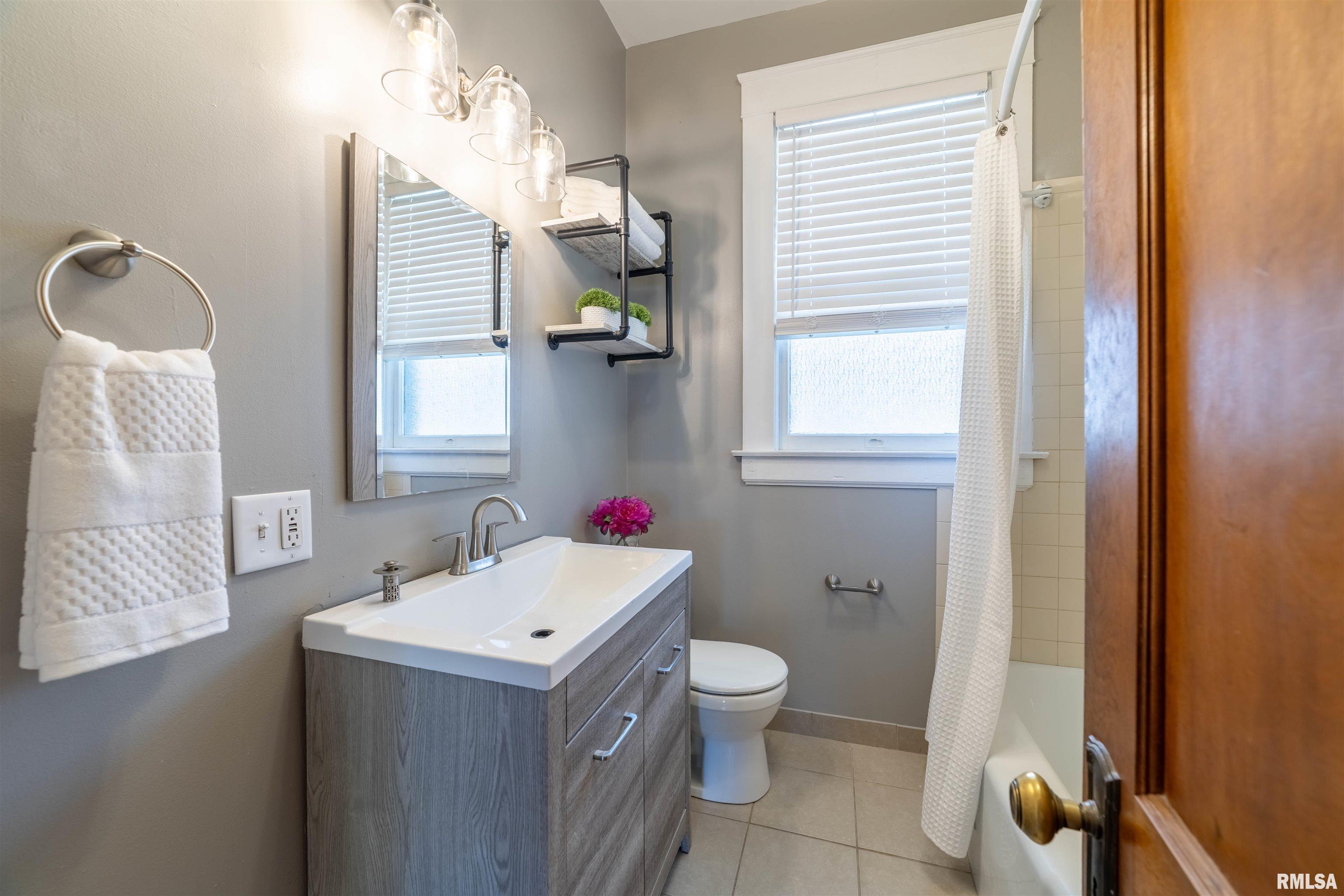744 S 15th Street, Quincy, Illinois image 13