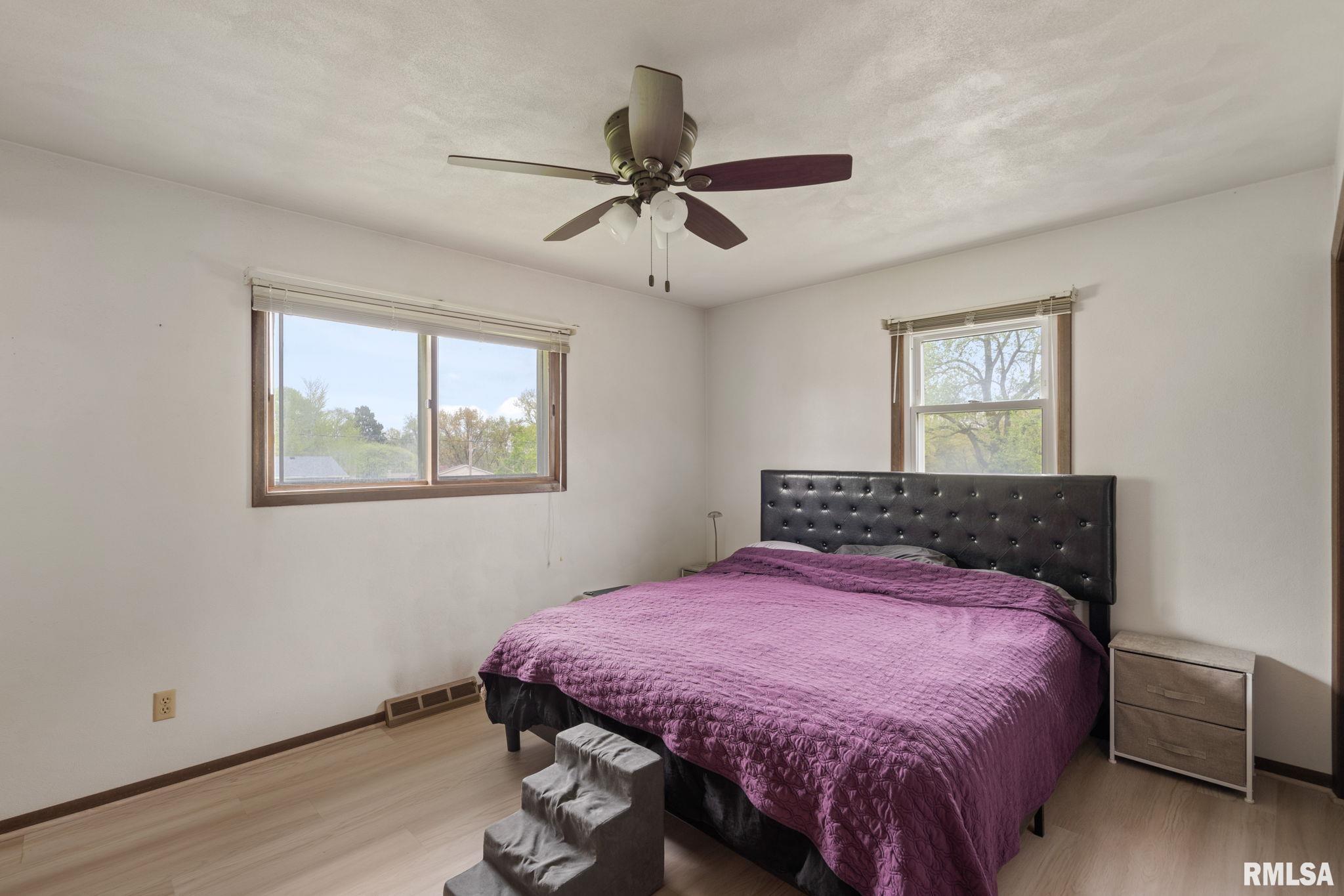 1701 89th Avenue West, Rock Island, Illinois image 13