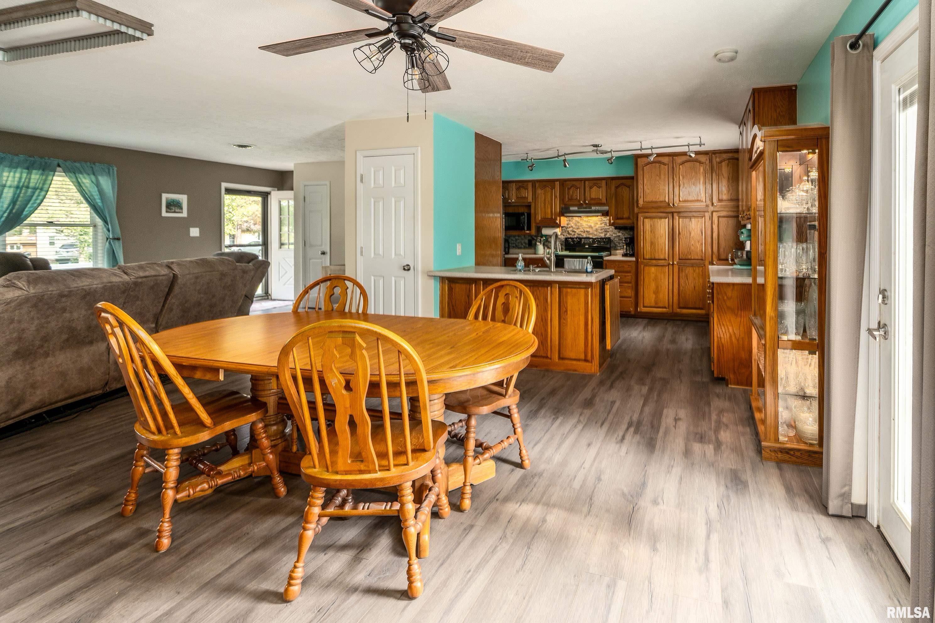 11371 Cunningham Lane, Marion, Illinois image 12