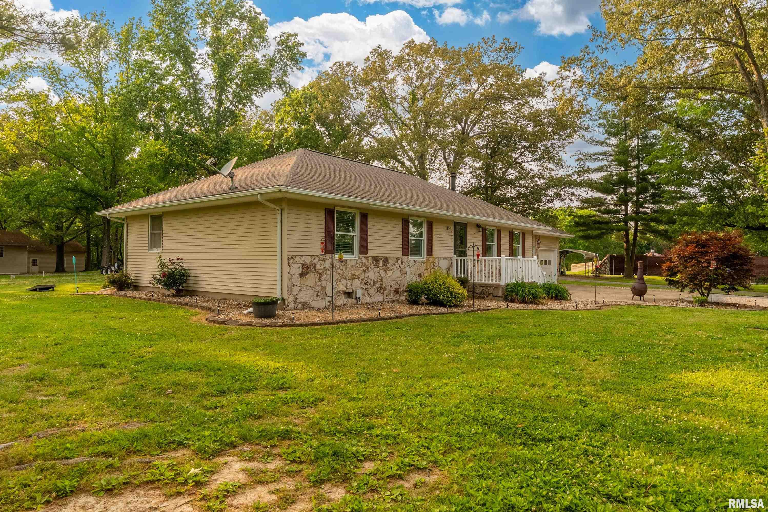 11371 Cunningham Lane, Marion, Illinois image 3