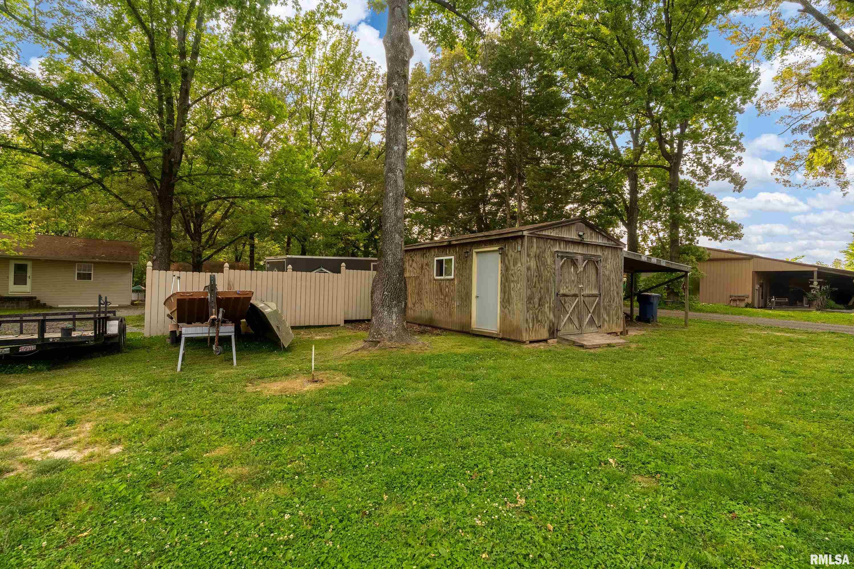 11371 Cunningham Lane, Marion, Illinois image 36