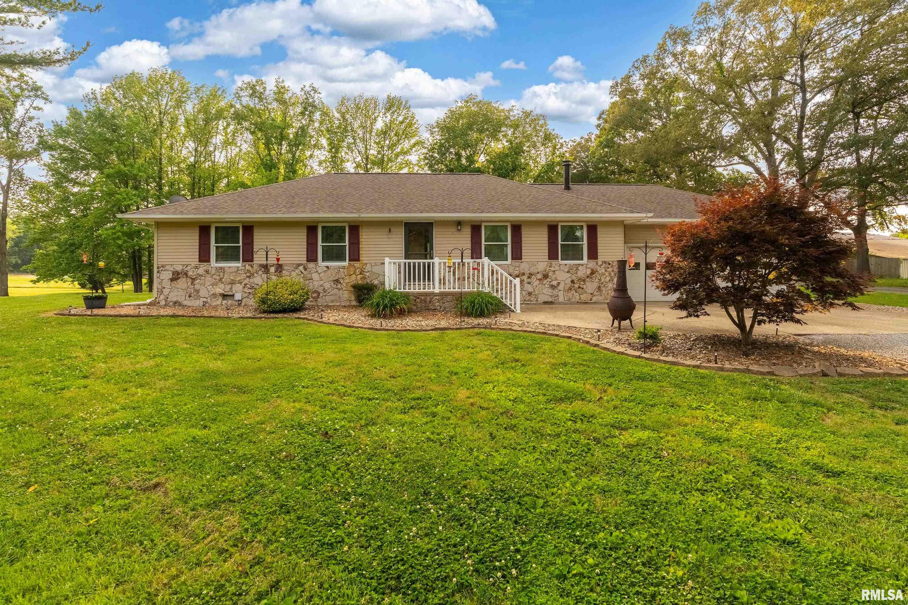 11371 Cunningham Lane, Marion, Illinois image 2