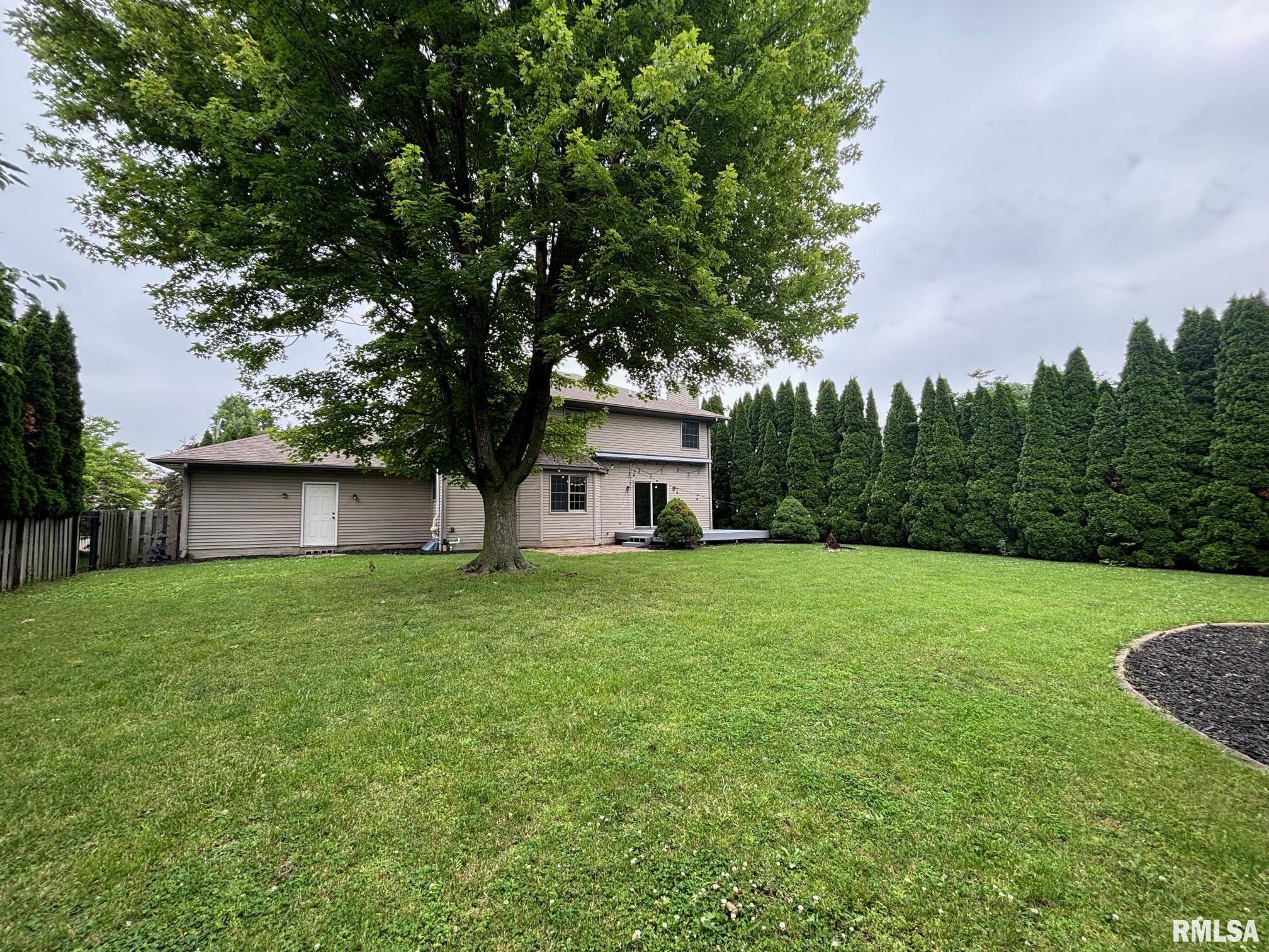 2116 Renwick Drive, Springfield, Illinois image 45