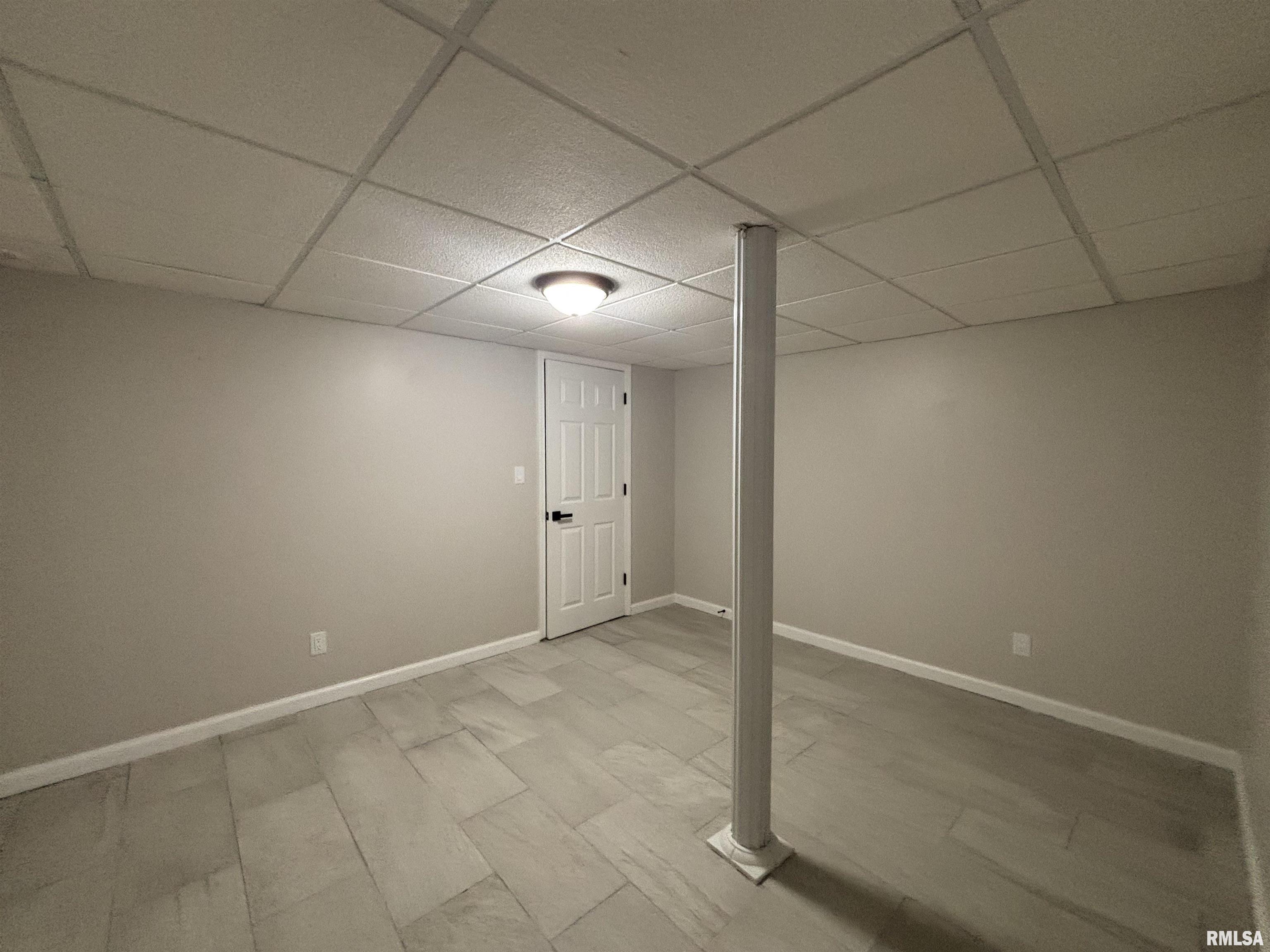 2116 Renwick Drive, Springfield, Illinois image 35