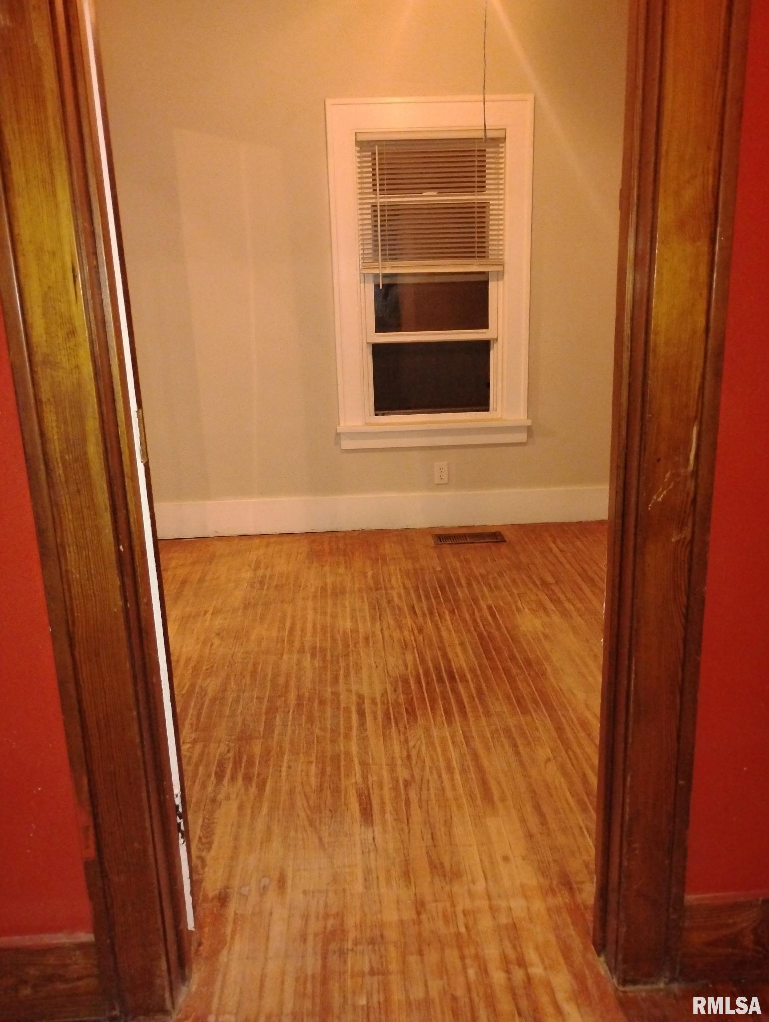 1636 Beecher Avenue, Galesburg, Illinois image 2