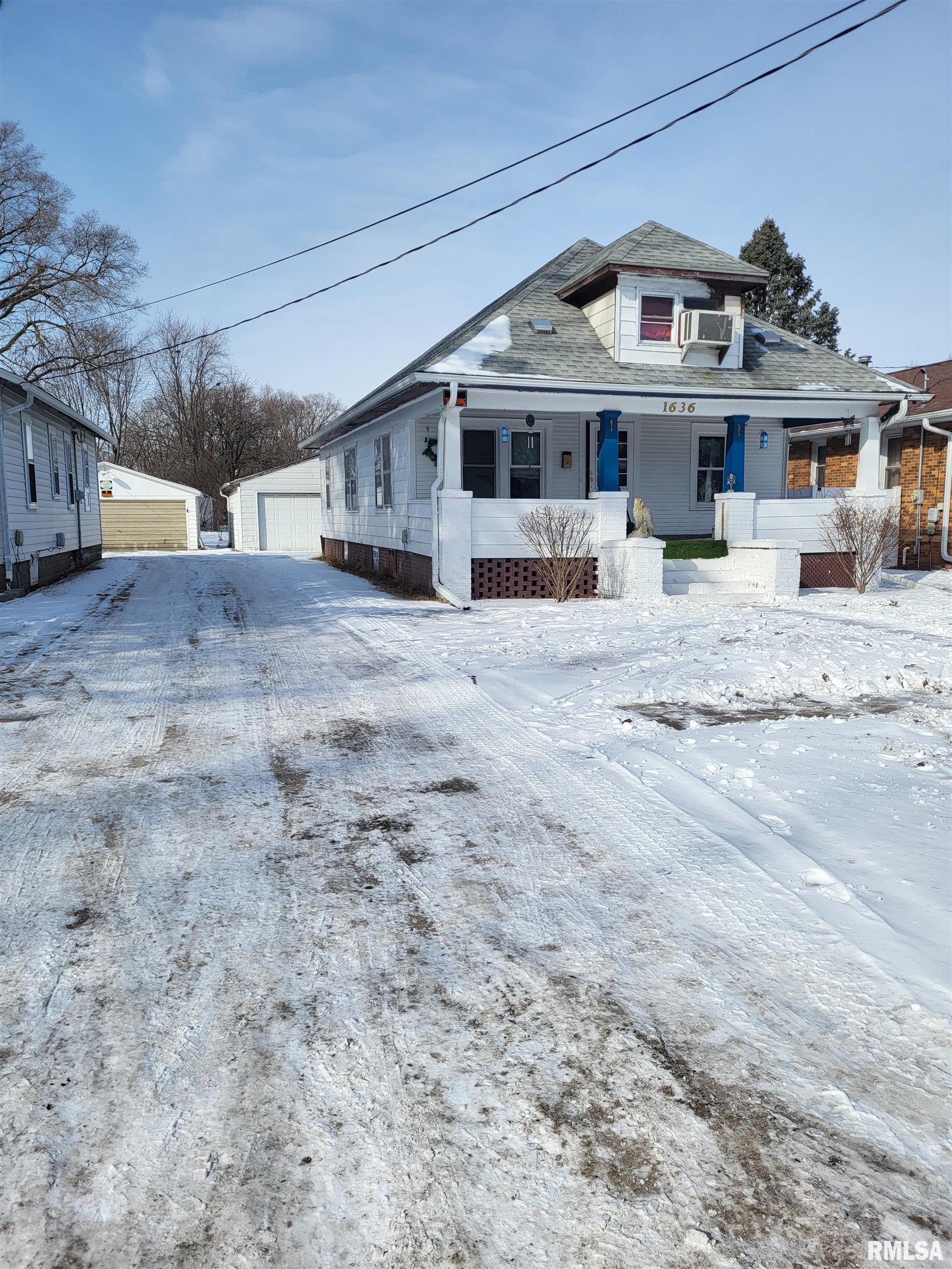 1636 Beecher Avenue, Galesburg, Illinois image 2