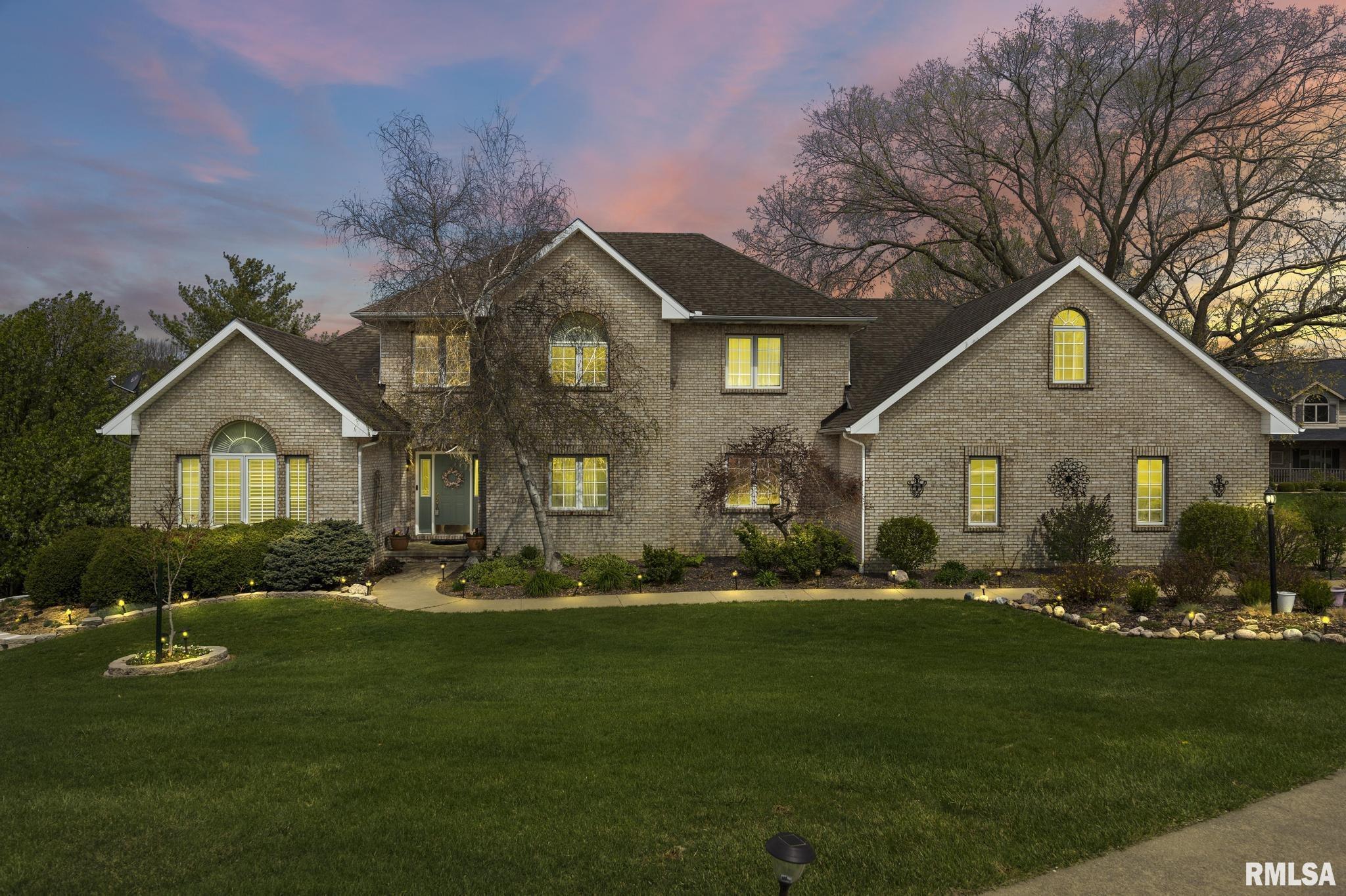 1340 N Independence Court, Germantown Hills, Illinois image 2