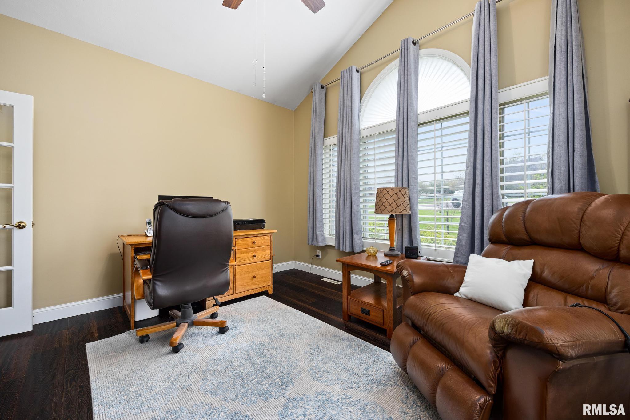 1340 N Independence Court, Germantown Hills, Illinois image 28