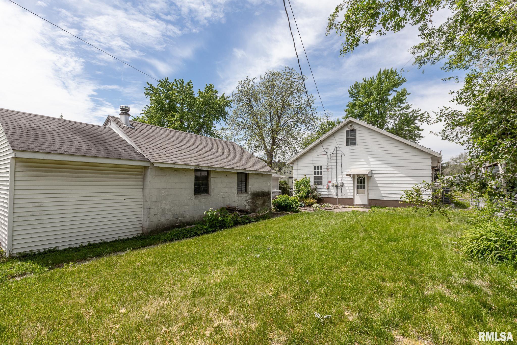1408 Howard Court, Pekin, Illinois image 25
