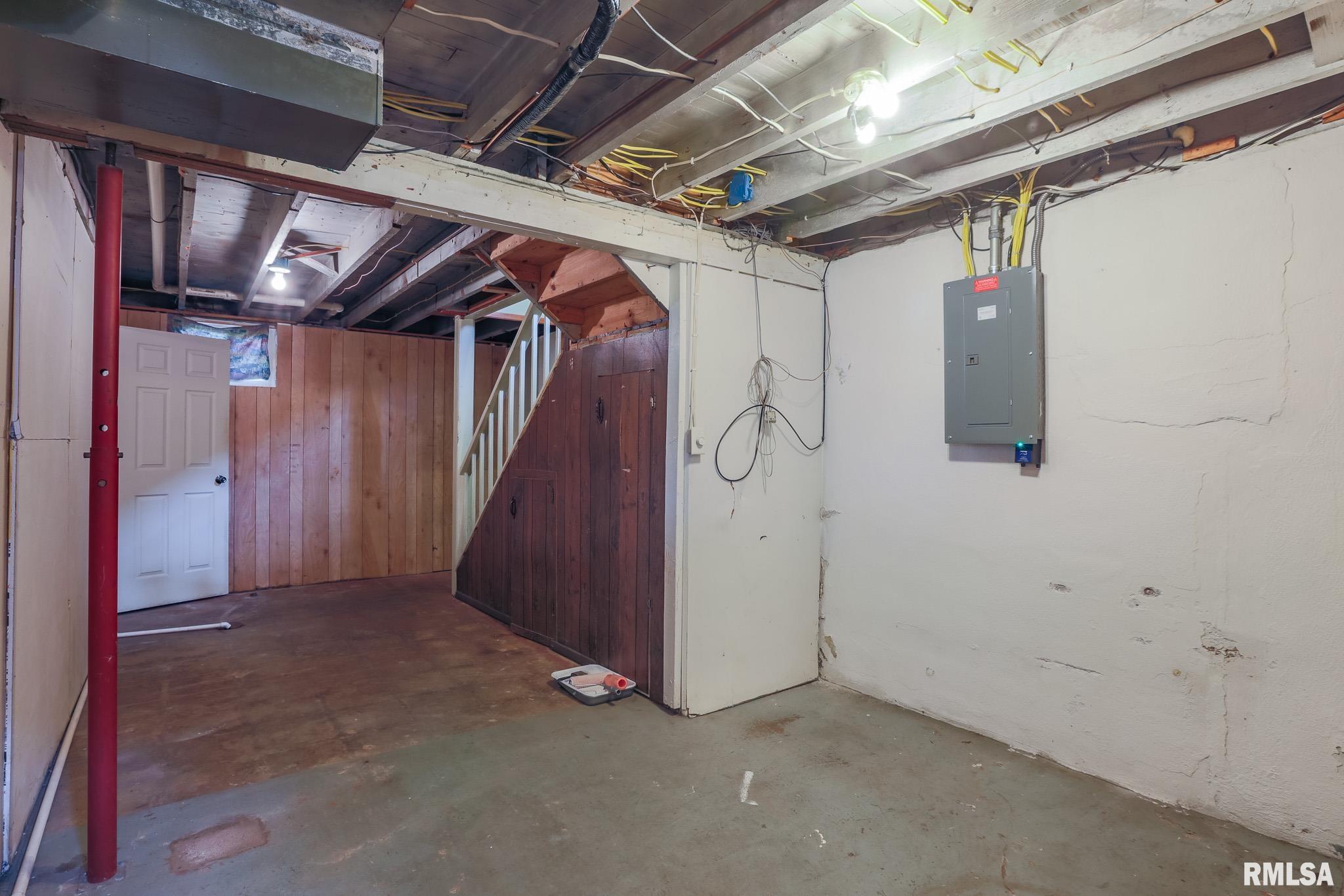1408 Howard Court, Pekin, Illinois image 17