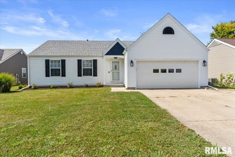 Homes For Sale - 2409 Basil Drive<br/> Springfield, IL 62707