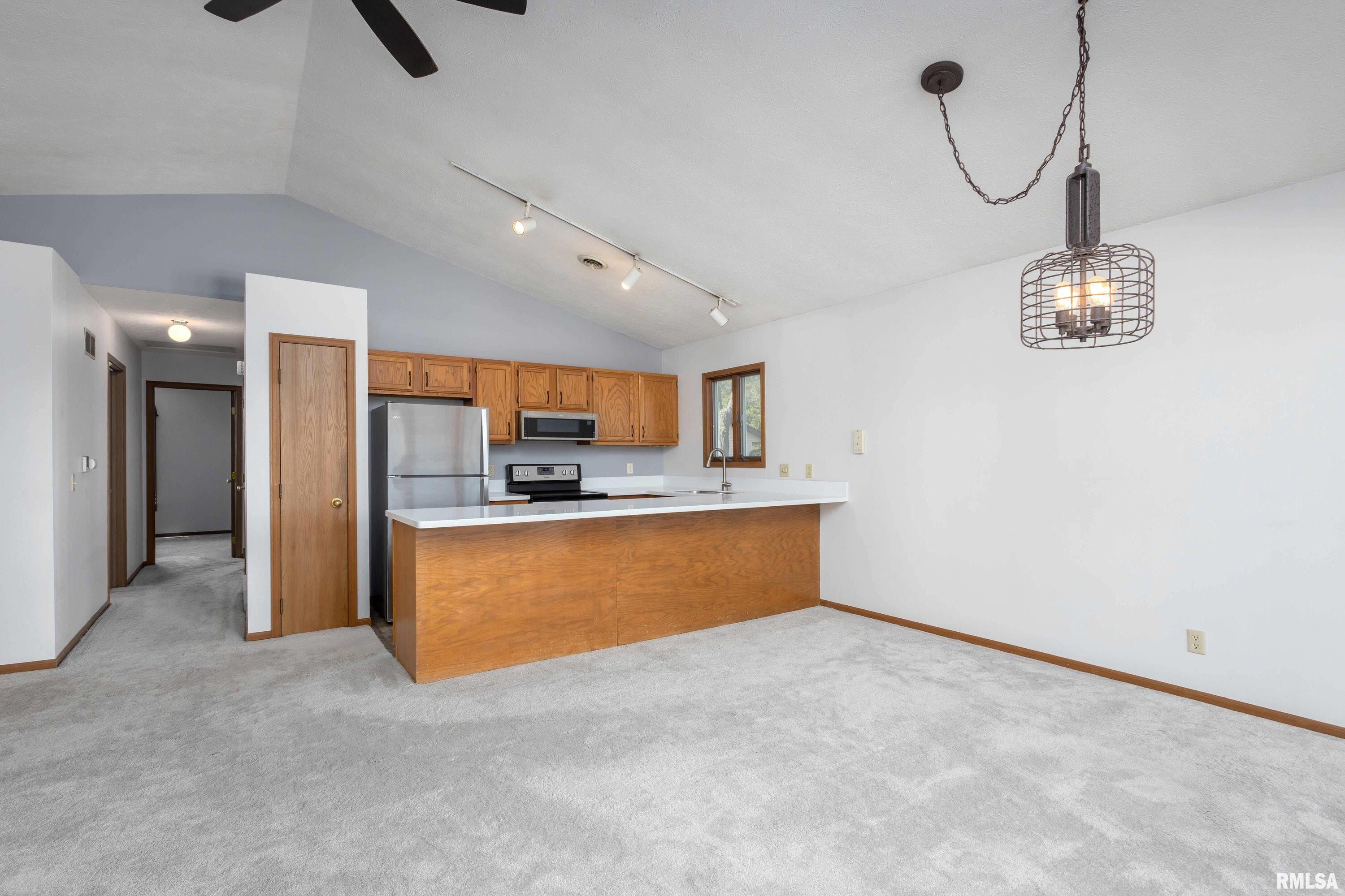 4185 Mallard Court #103, Bettendorf, Iowa image 6