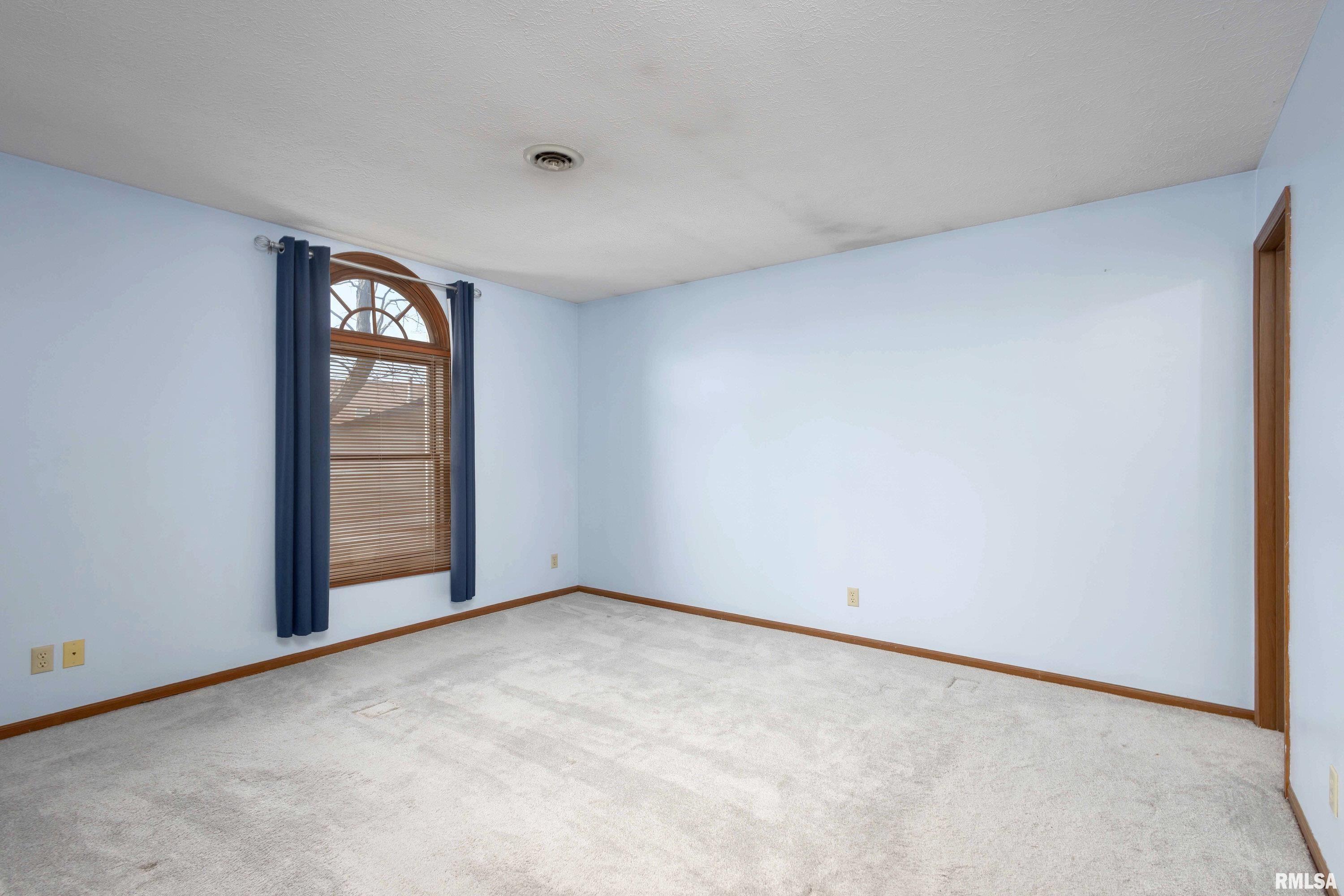 4185 Mallard Court #103, Bettendorf, Iowa image 14