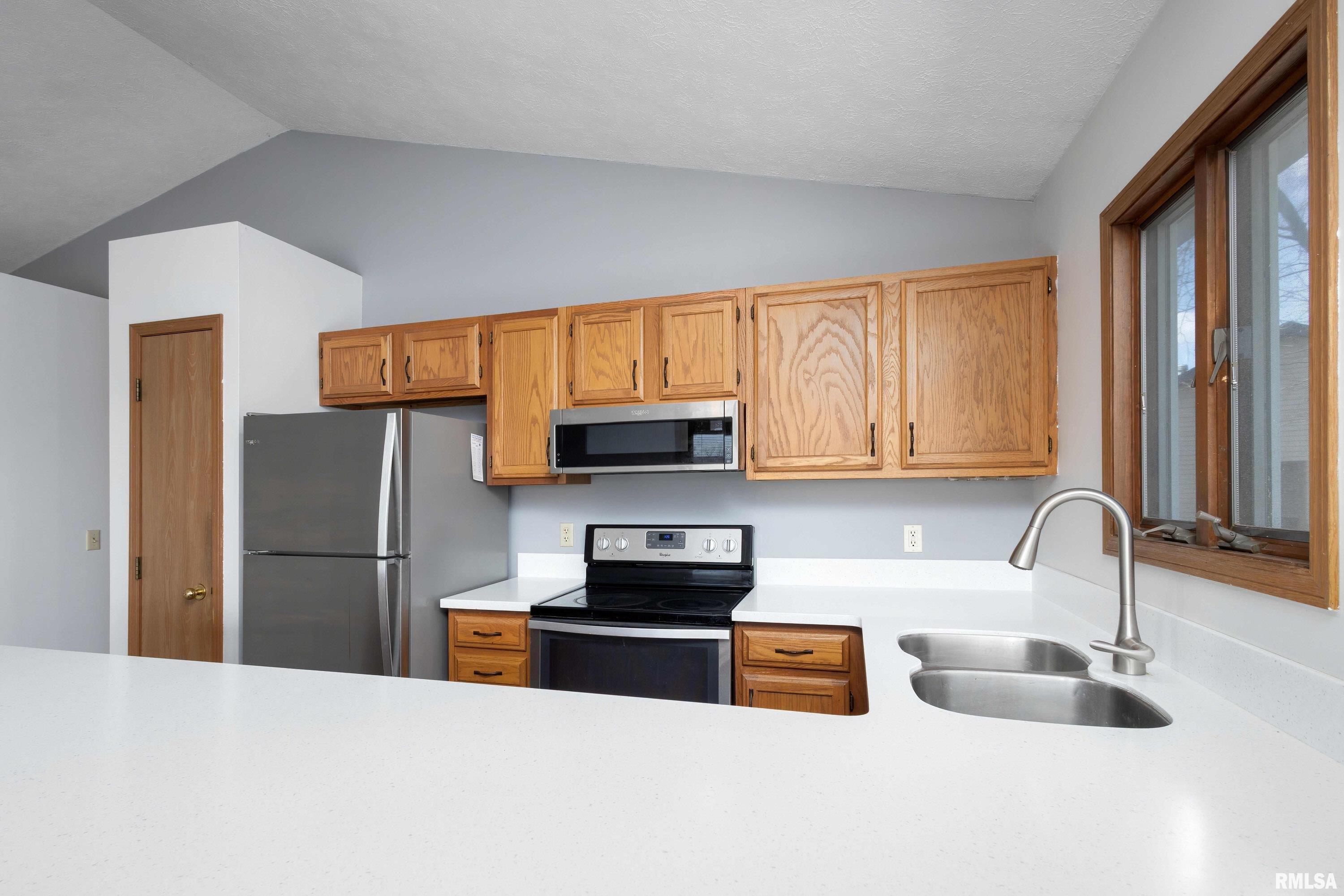 4185 Mallard Court #103, Bettendorf, Iowa image 9