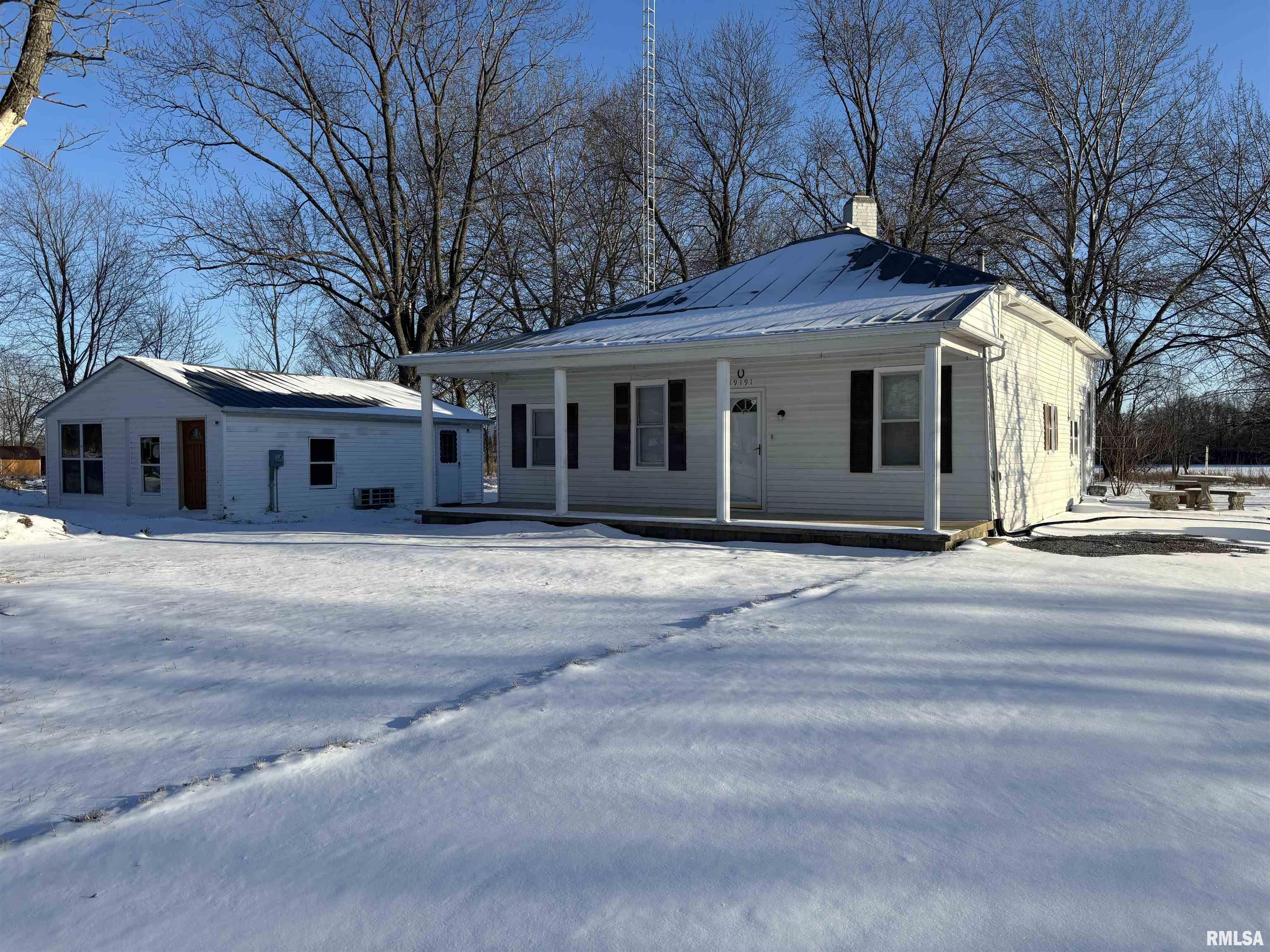 19191 E Bakerville Road, Opdyke, Illinois image 1