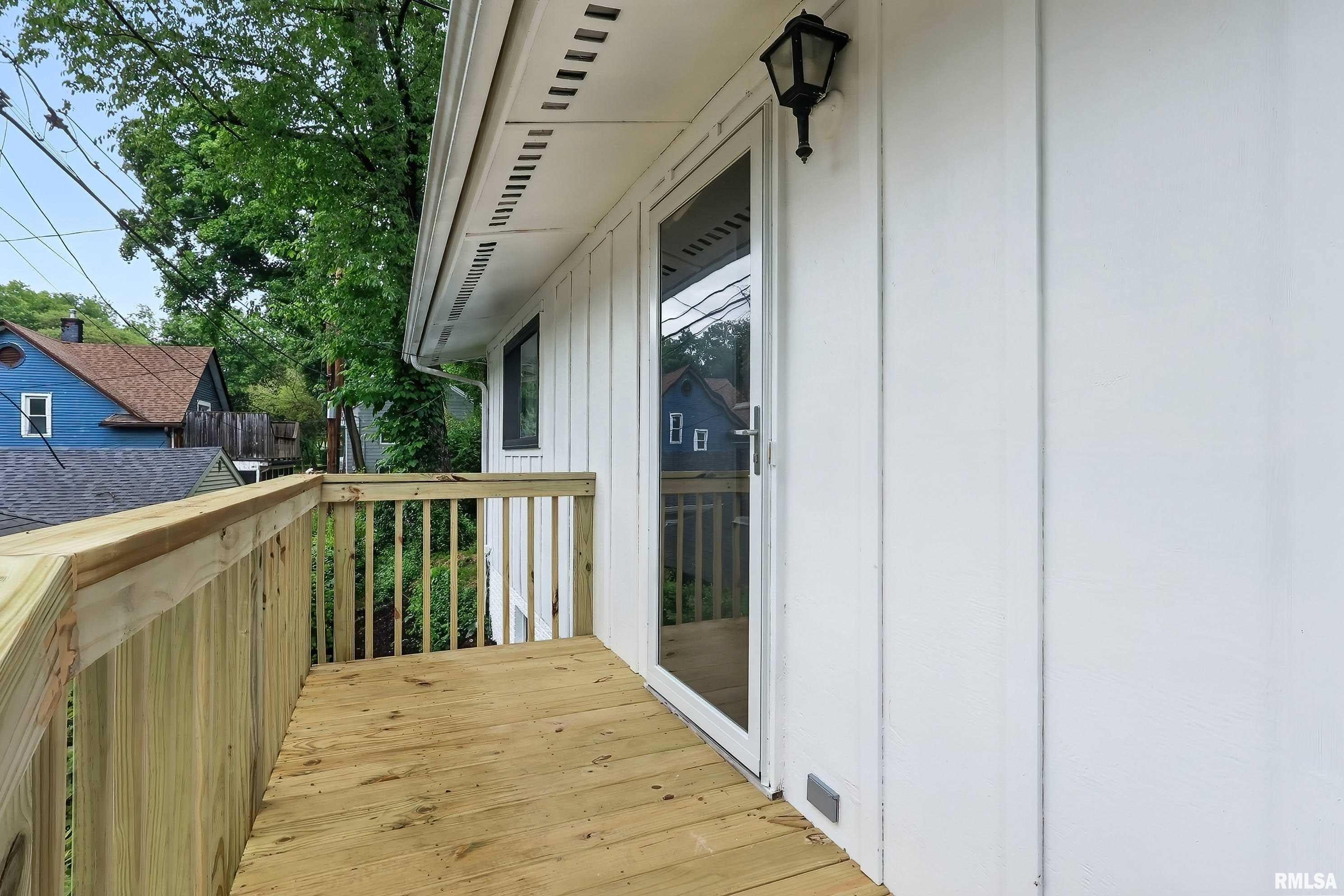 2402 Middle Road, Davenport, Iowa image 6