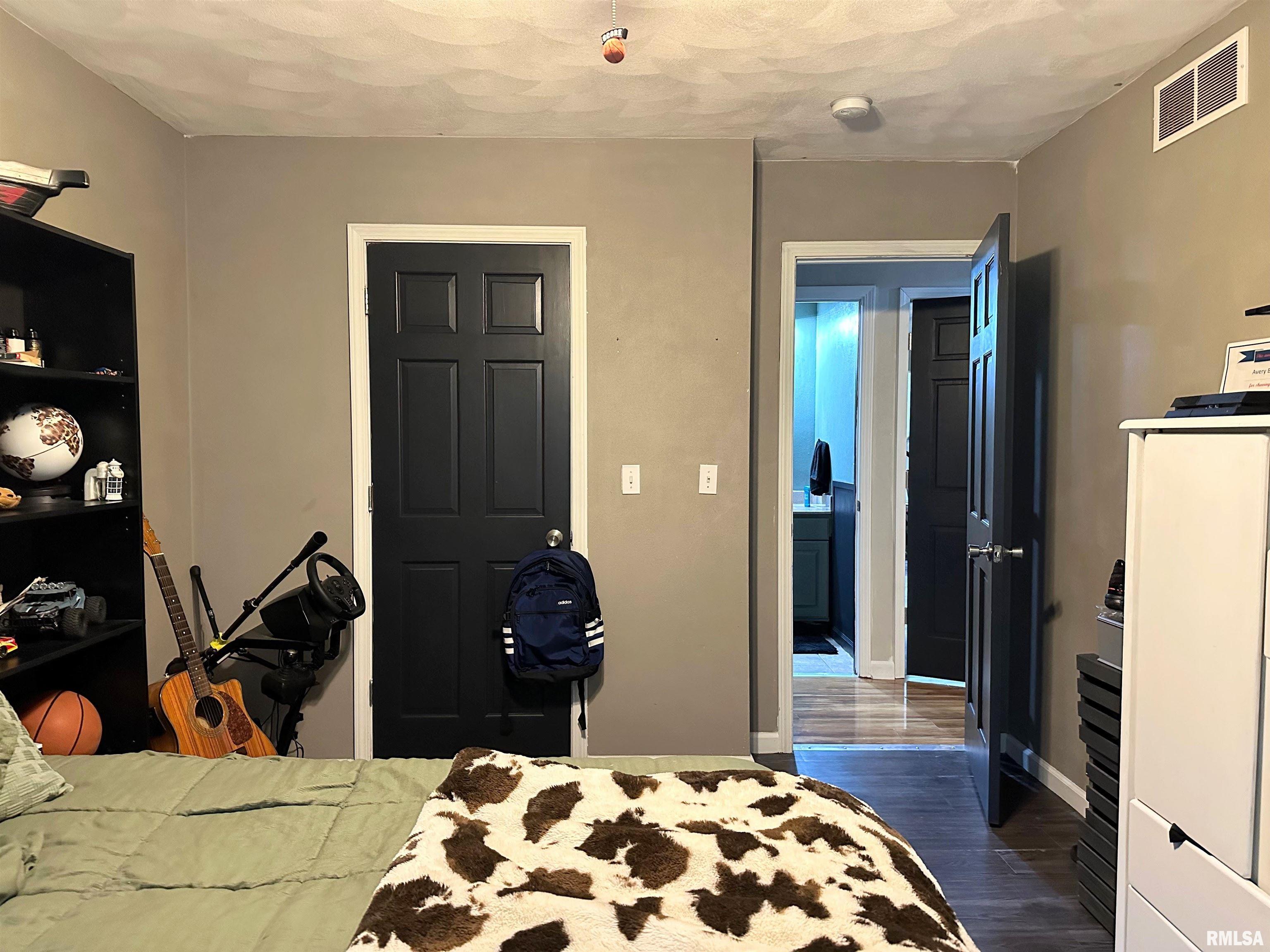 4111 Evergreen Lane, Pinckneyville, Illinois image 18