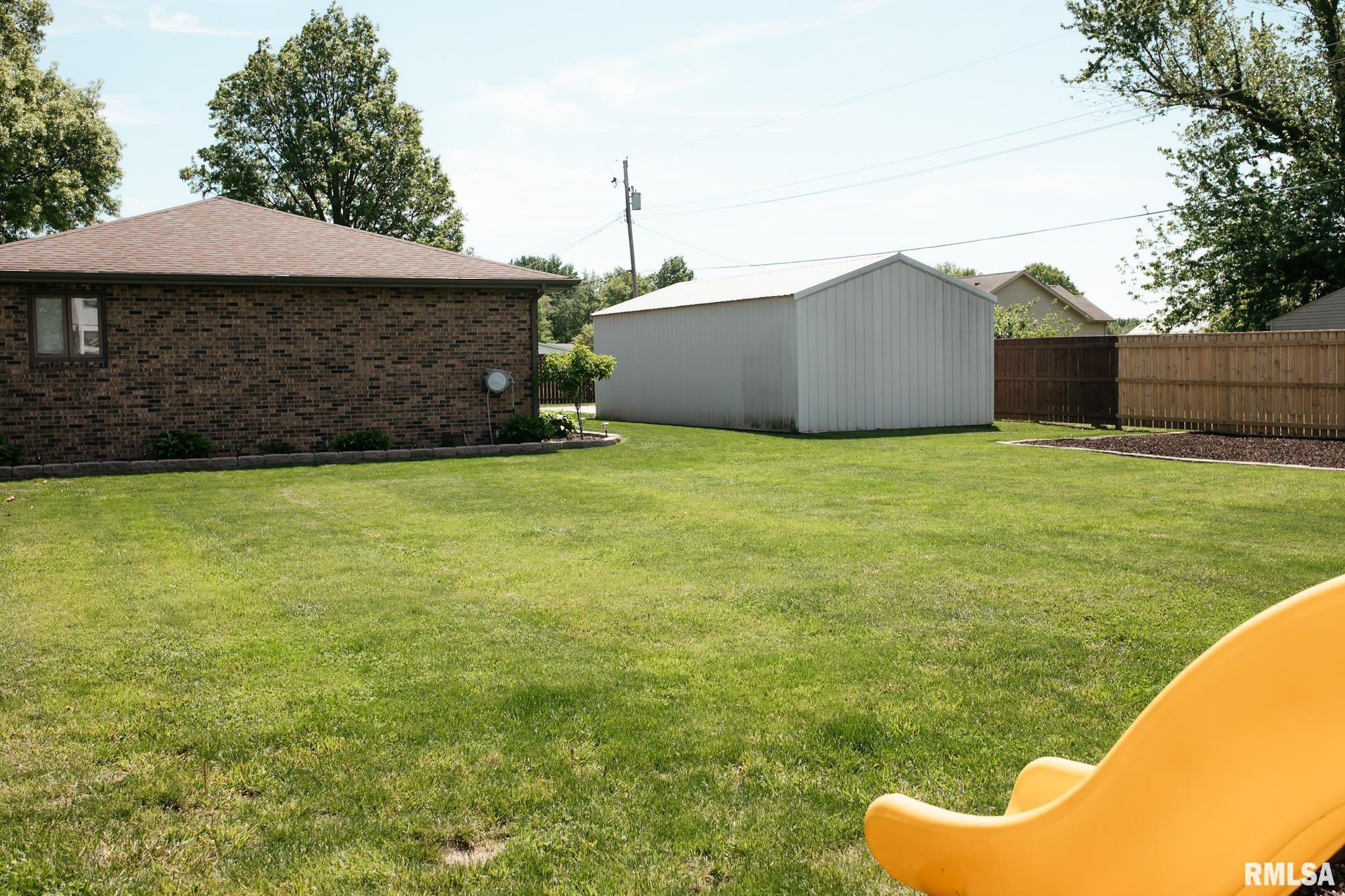 205 Hickory Street, Kincaid, Illinois image 8
