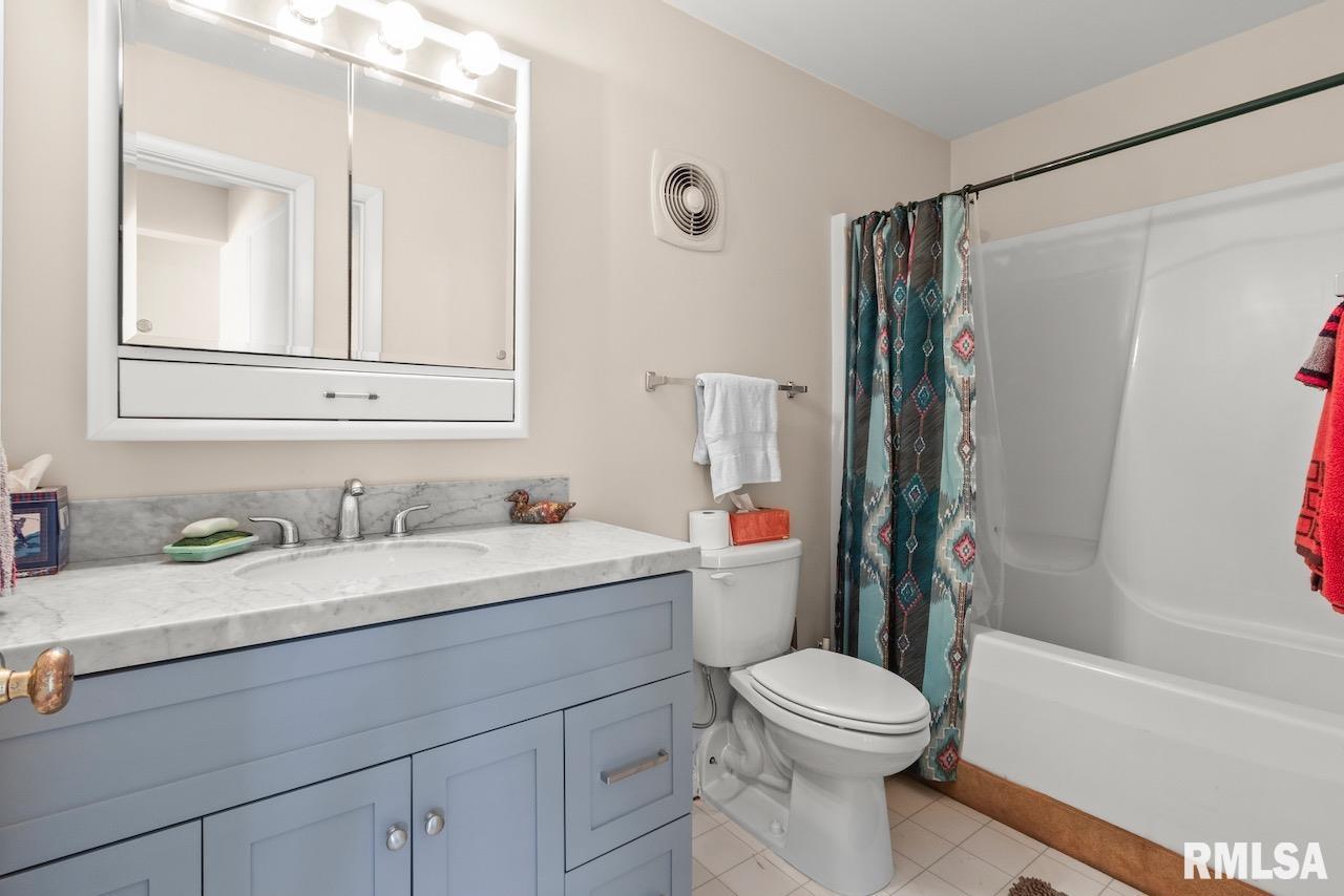 125 SW Jefferson Avenue #W6A - W6B1, Peoria, Illinois image 25