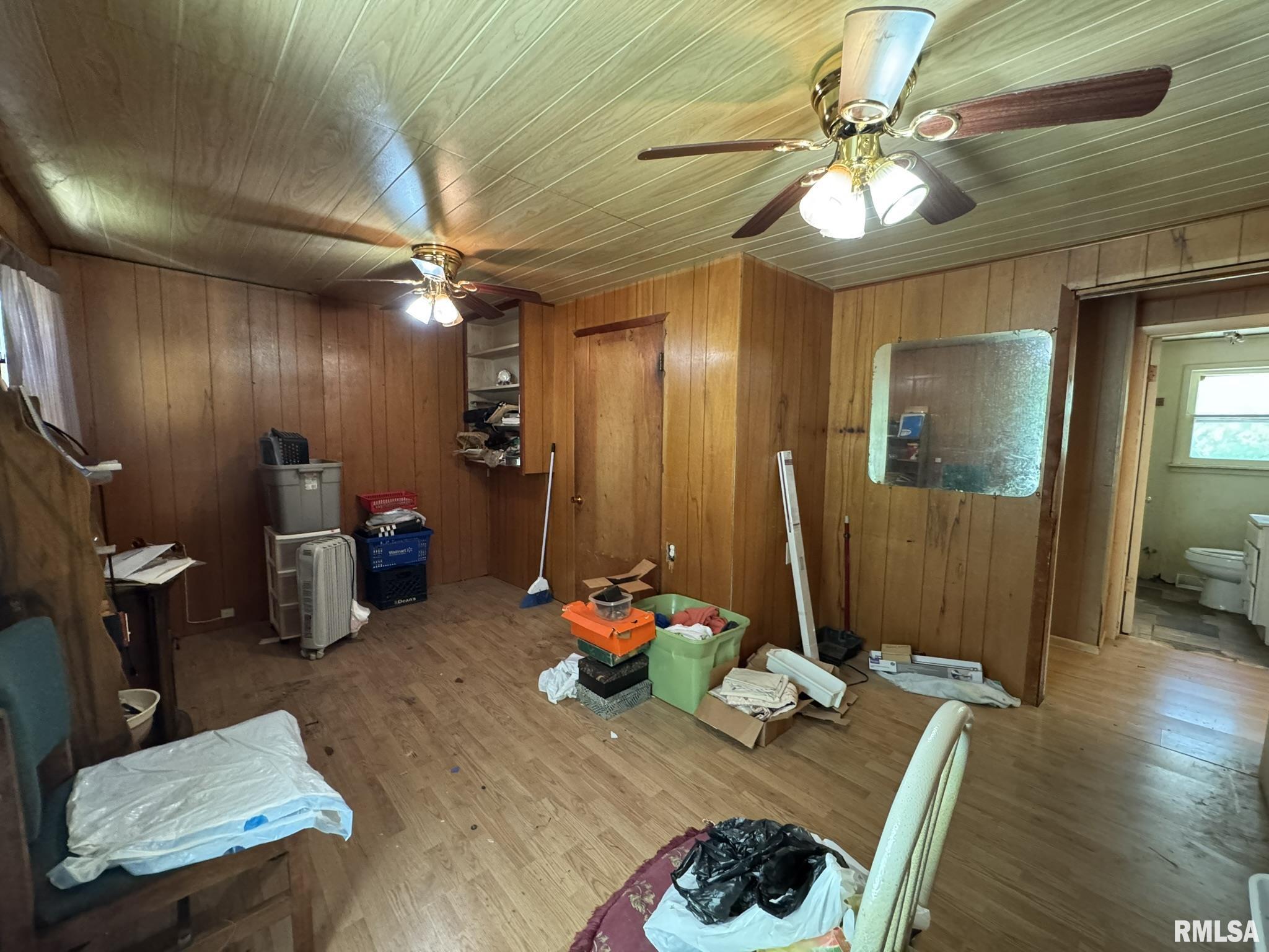 604 Bloomington Road, East Peoria, Illinois image 11