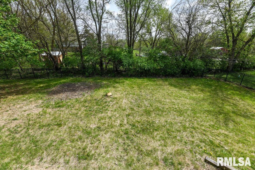 2480 Centennial Drive, Washington, Illinois image 12