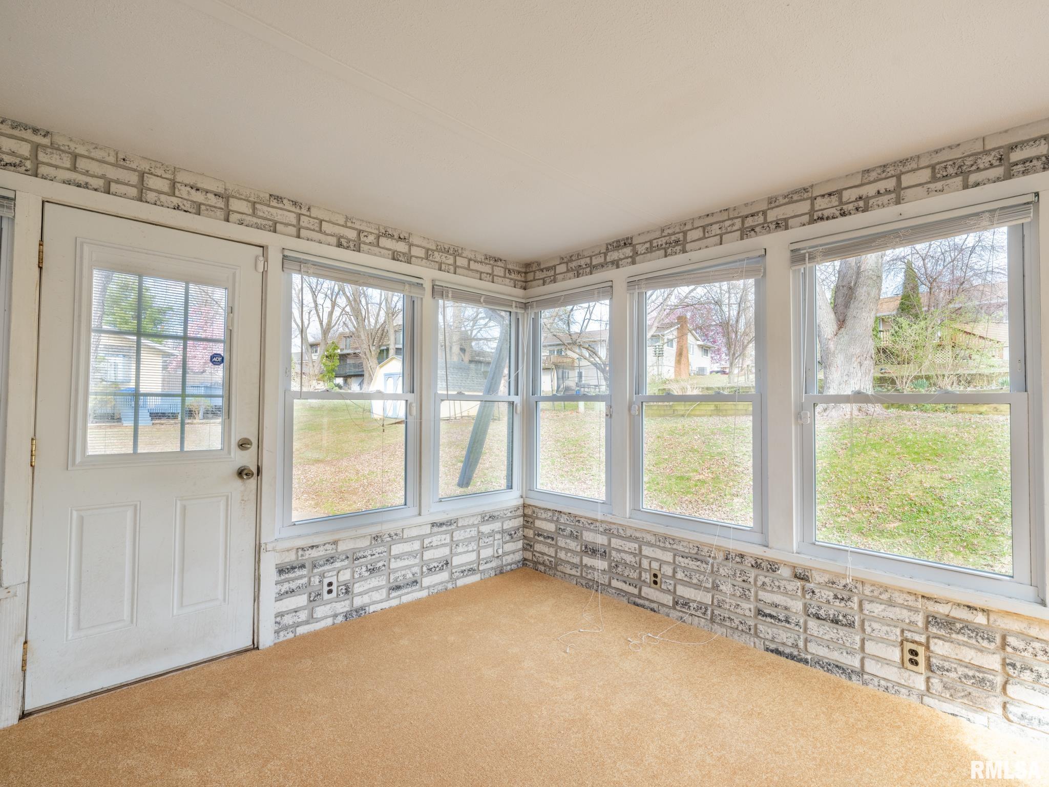 2112 Granada Drive, Pekin, Illinois image 39