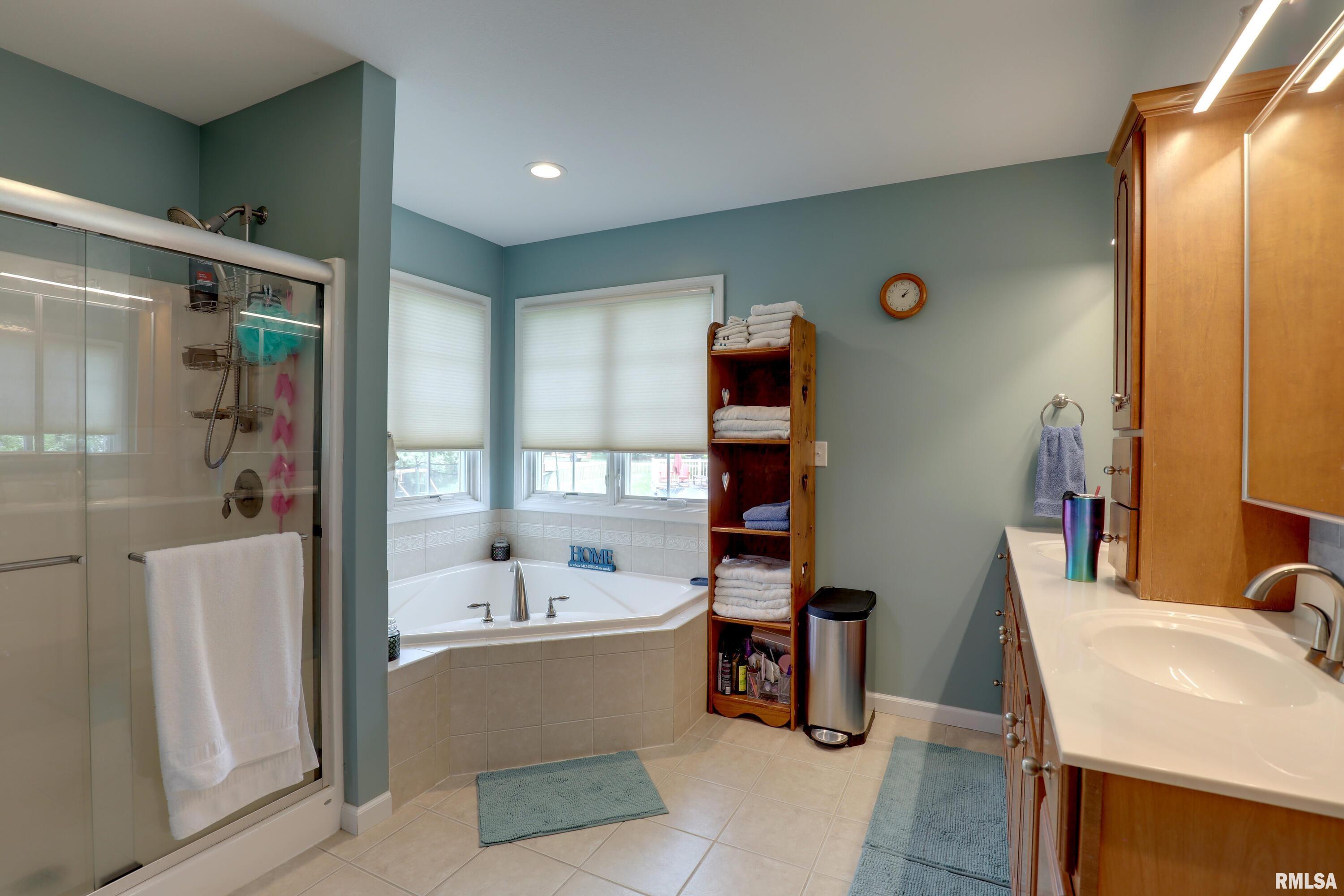 4511 Caleb Lane, Quincy, Illinois image 25