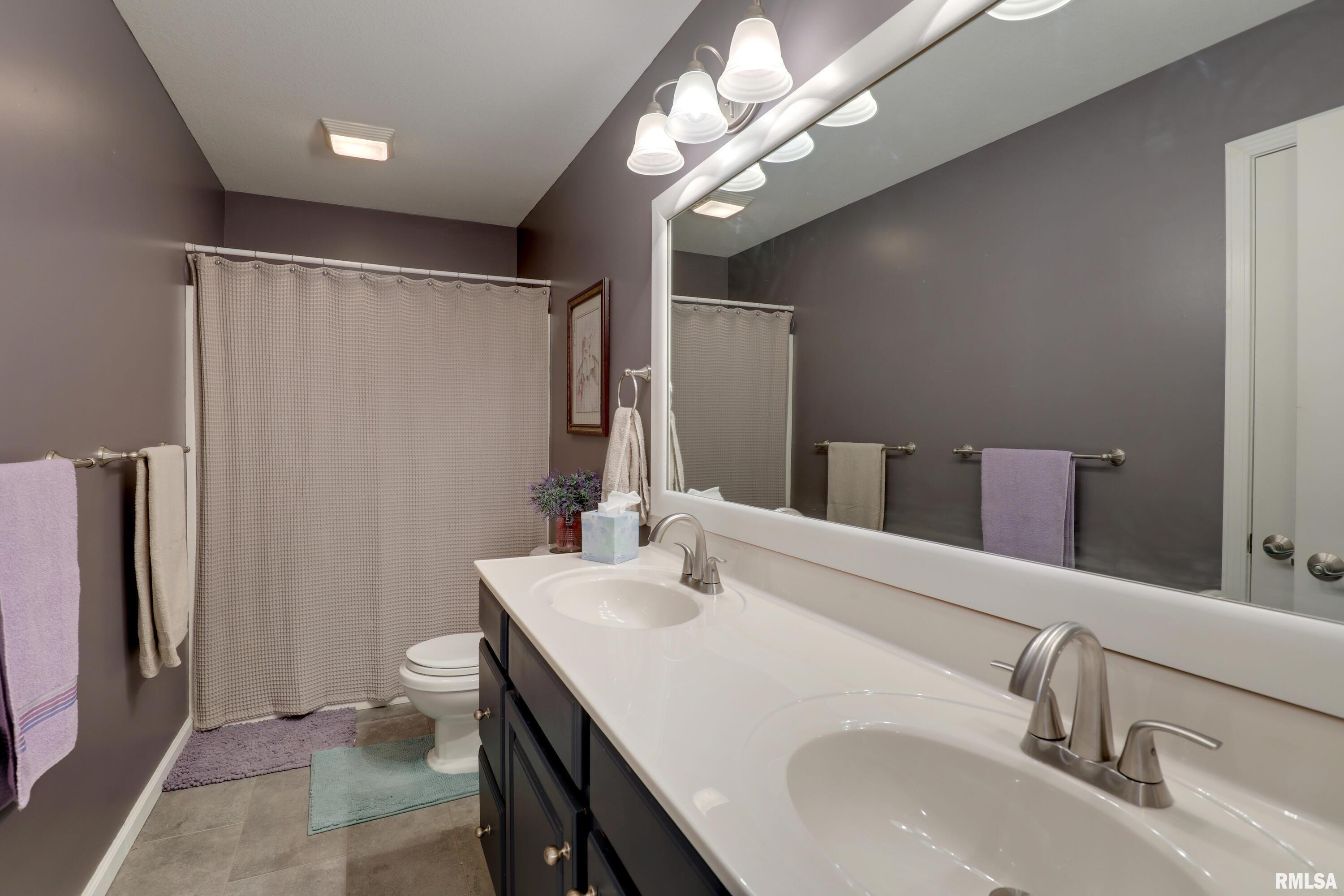 4511 Caleb Lane, Quincy, Illinois image 15