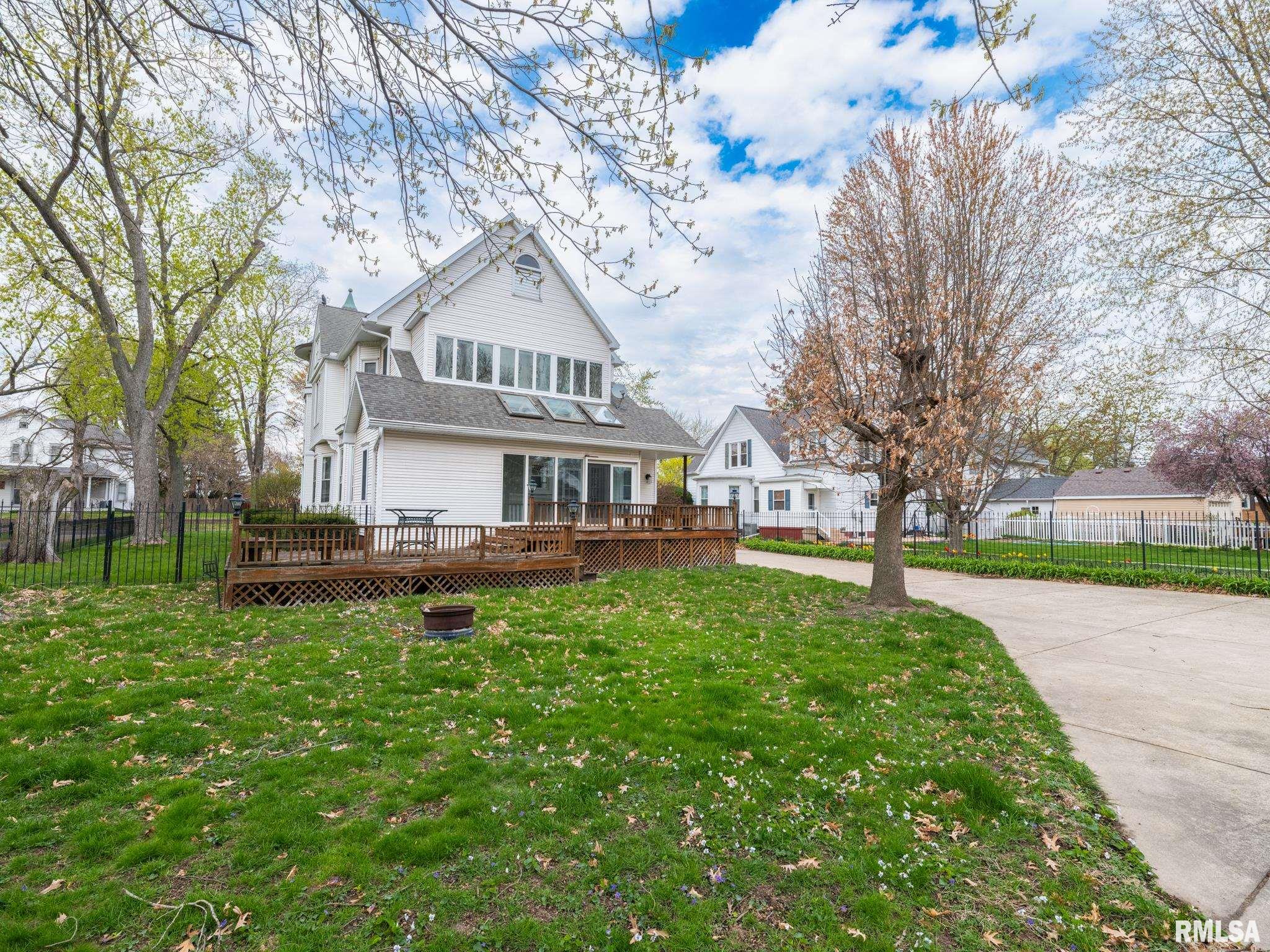 910 Washington Street, Pekin, Illinois image 7
