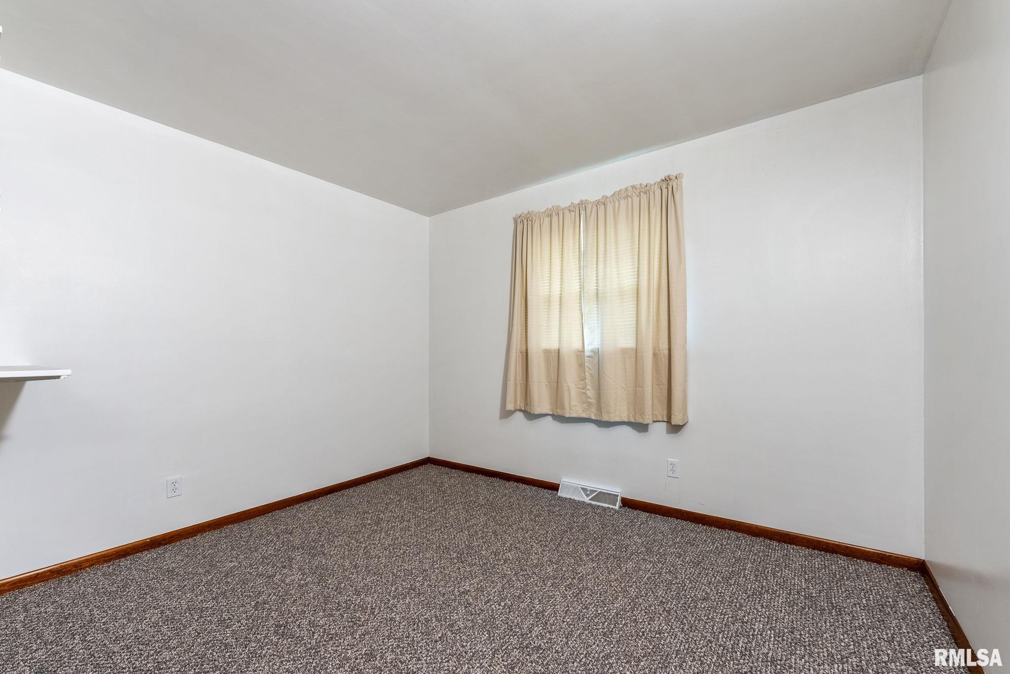 411 Margaret Street, Atkinson, Illinois image 19
