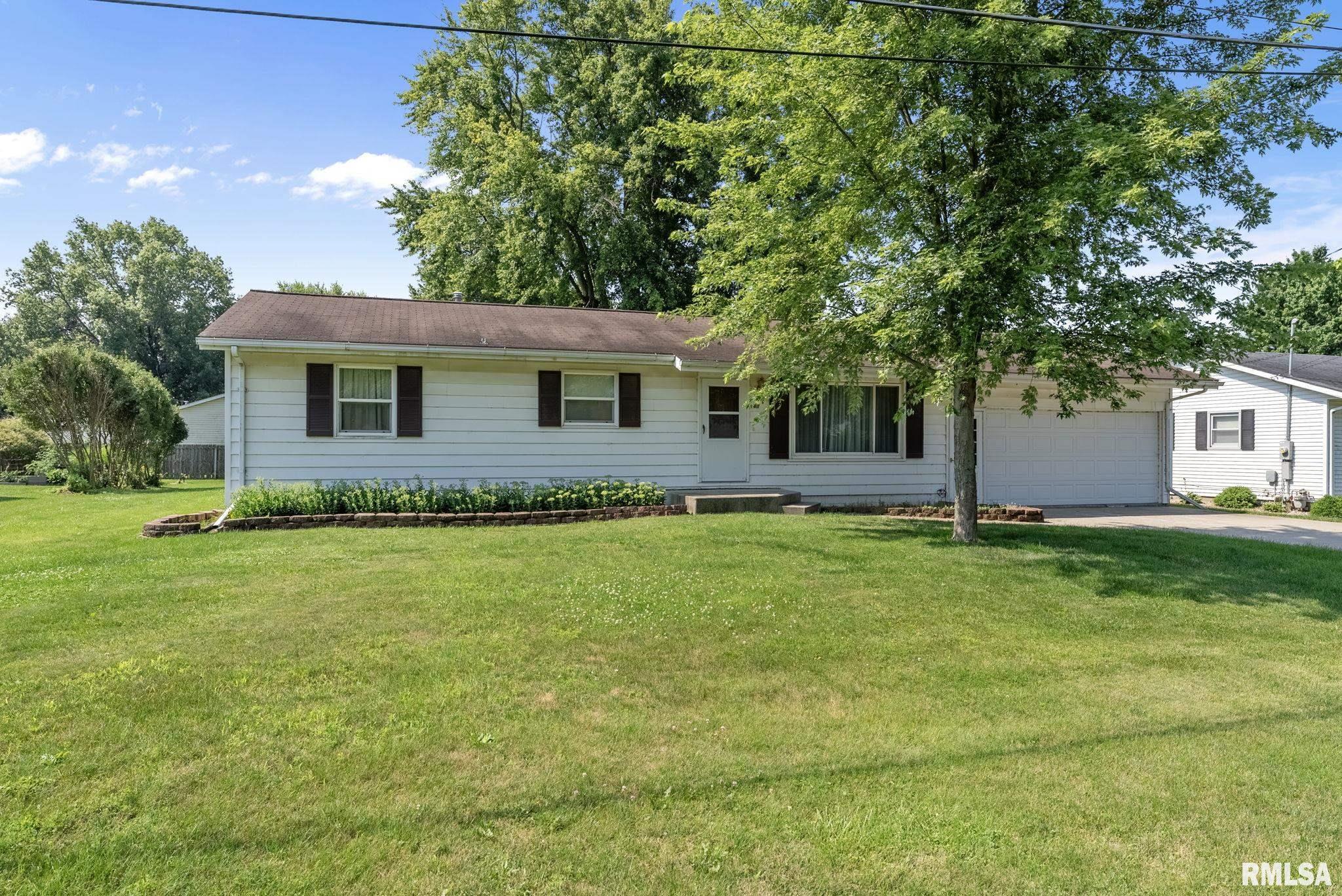 411 Margaret Street, Atkinson, Illinois image 2