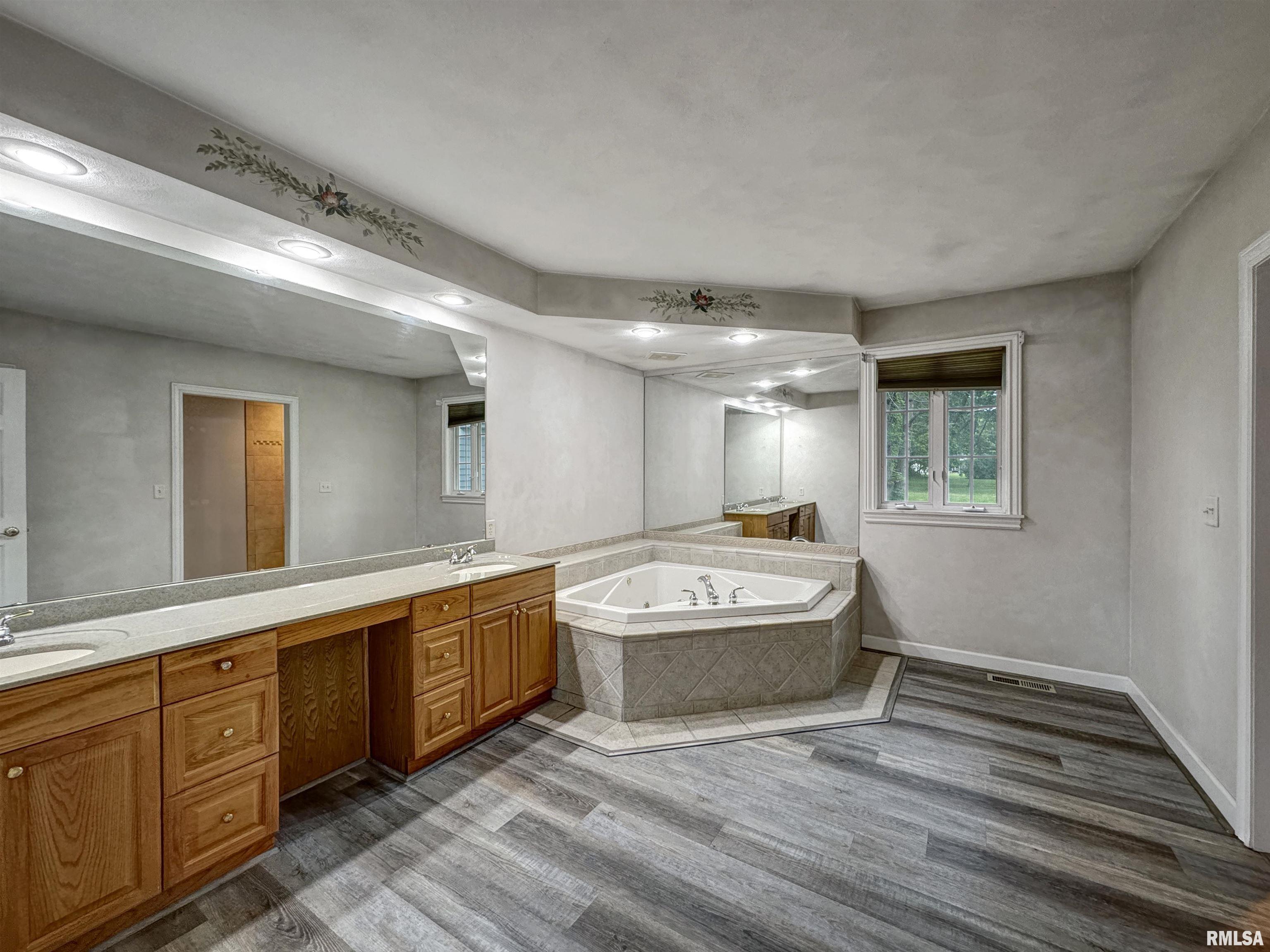 1033 Western Avenue, Henry, Illinois image 28