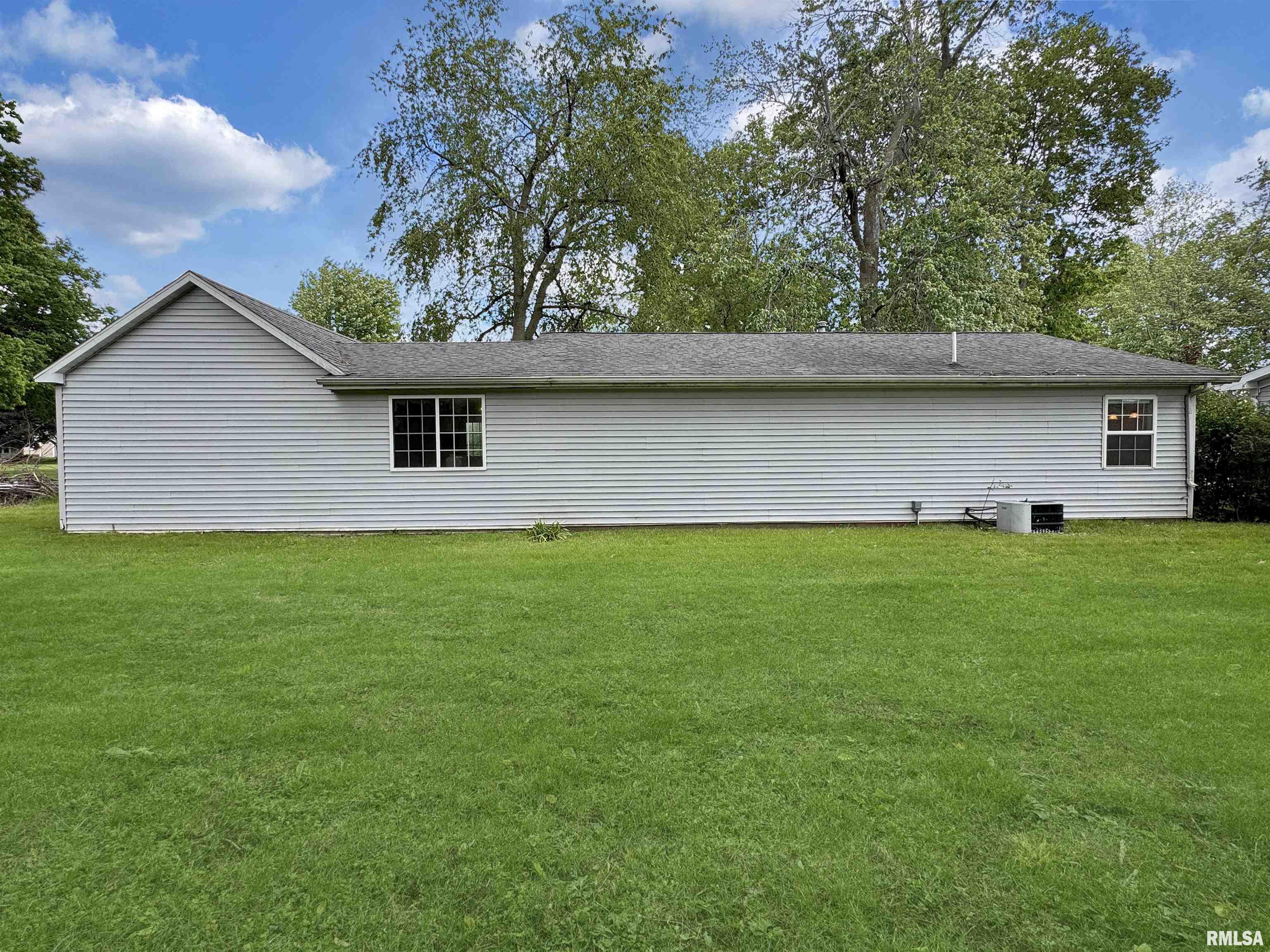 1033 Western Avenue, Henry, Illinois image 45