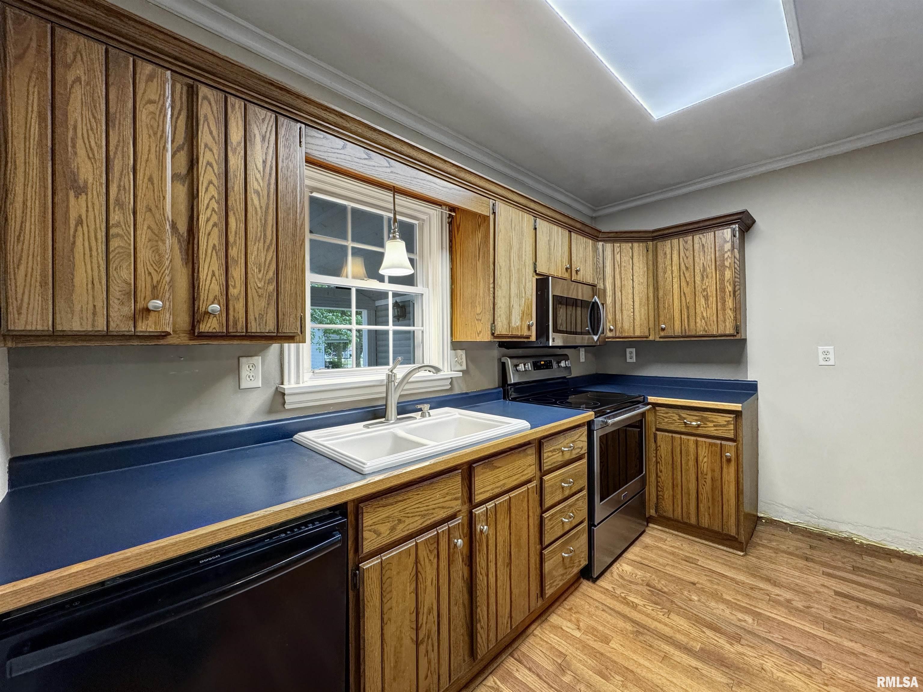 1033 Western Avenue, Henry, Illinois image 13