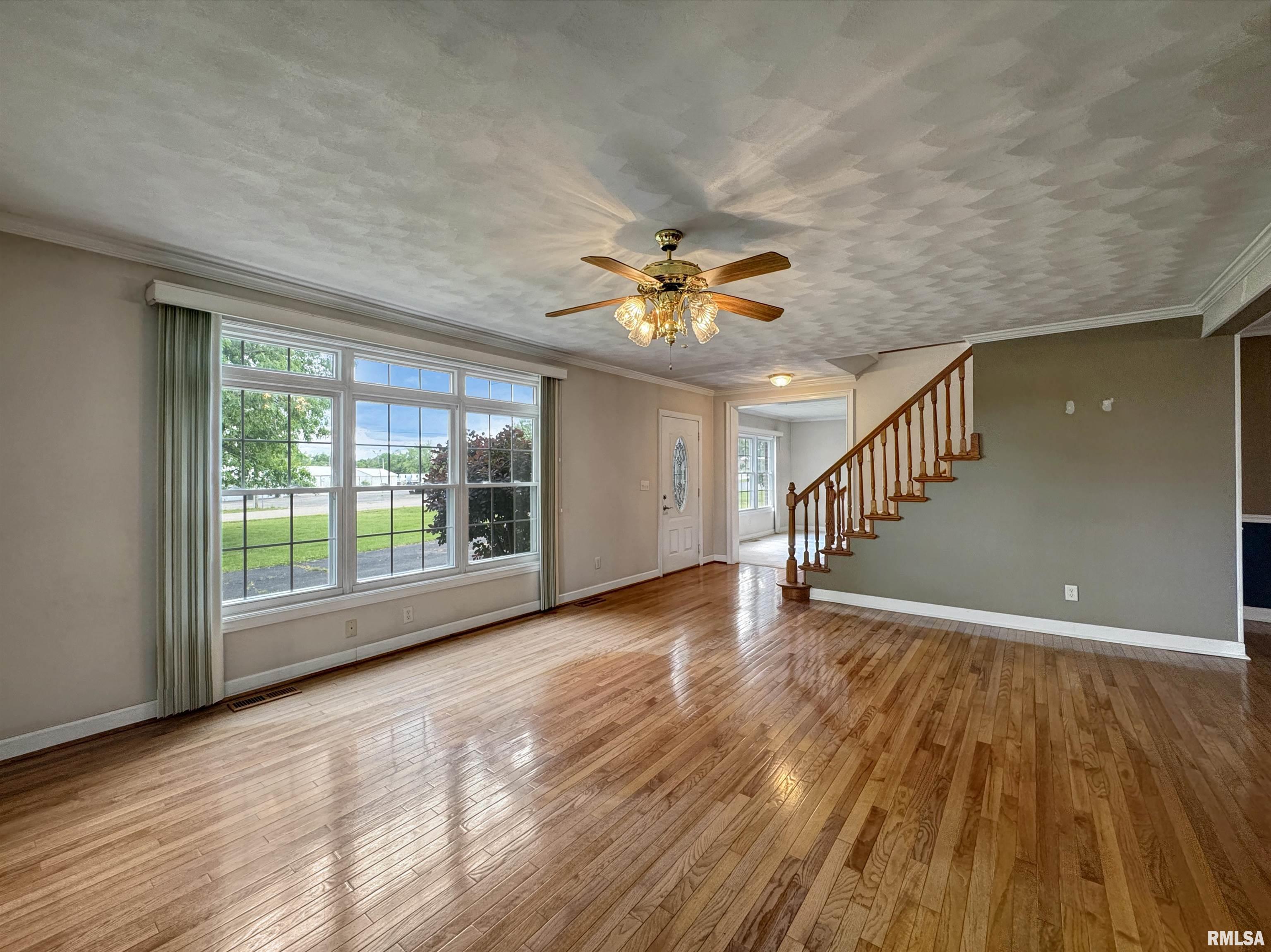 1033 Western Avenue, Henry, Illinois image 4