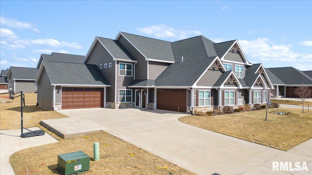 2968 Charissas Place, Bettendorf, Iowa image 1