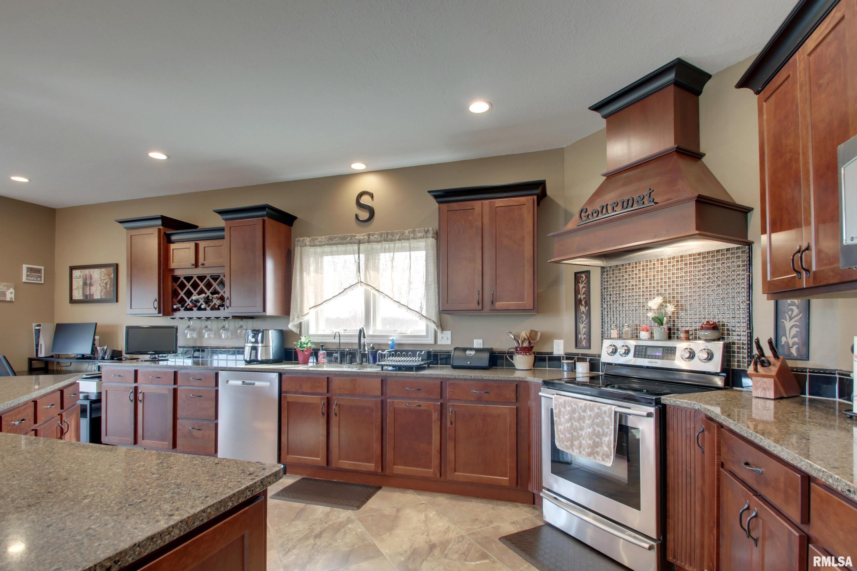 3337 Hunter Road, Quincy, Illinois image 6