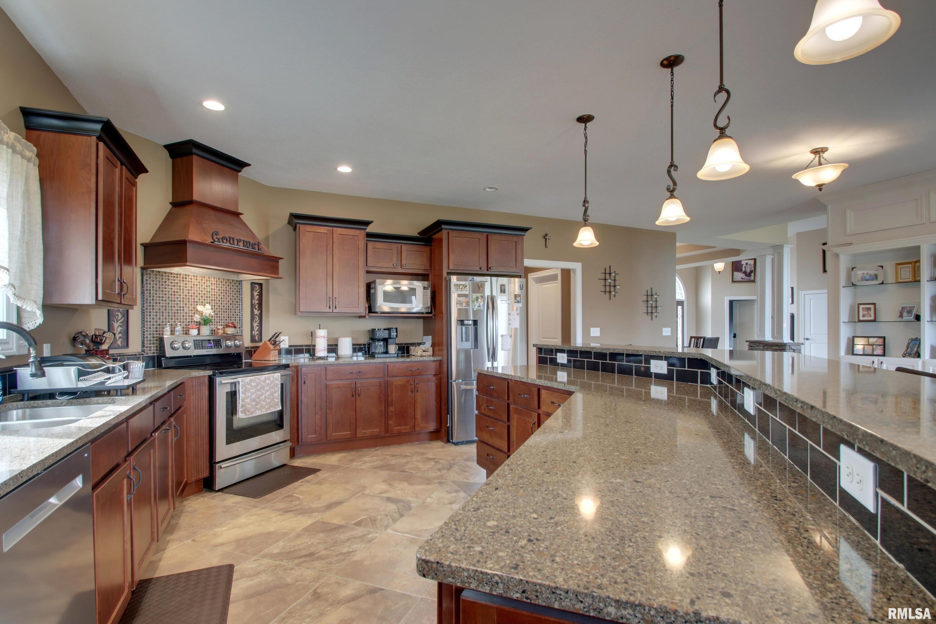 3337 Hunter Road, Quincy, Illinois image 7